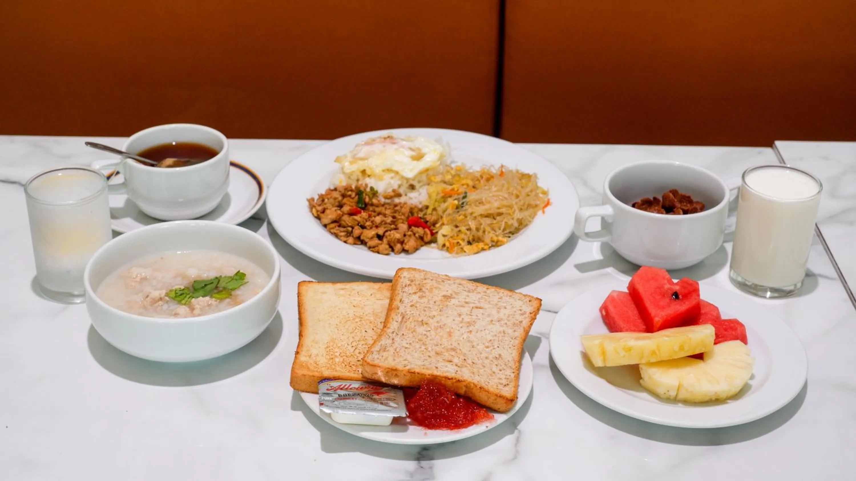 Breakfast in Tinidee Hotel Bangkok Golf Club