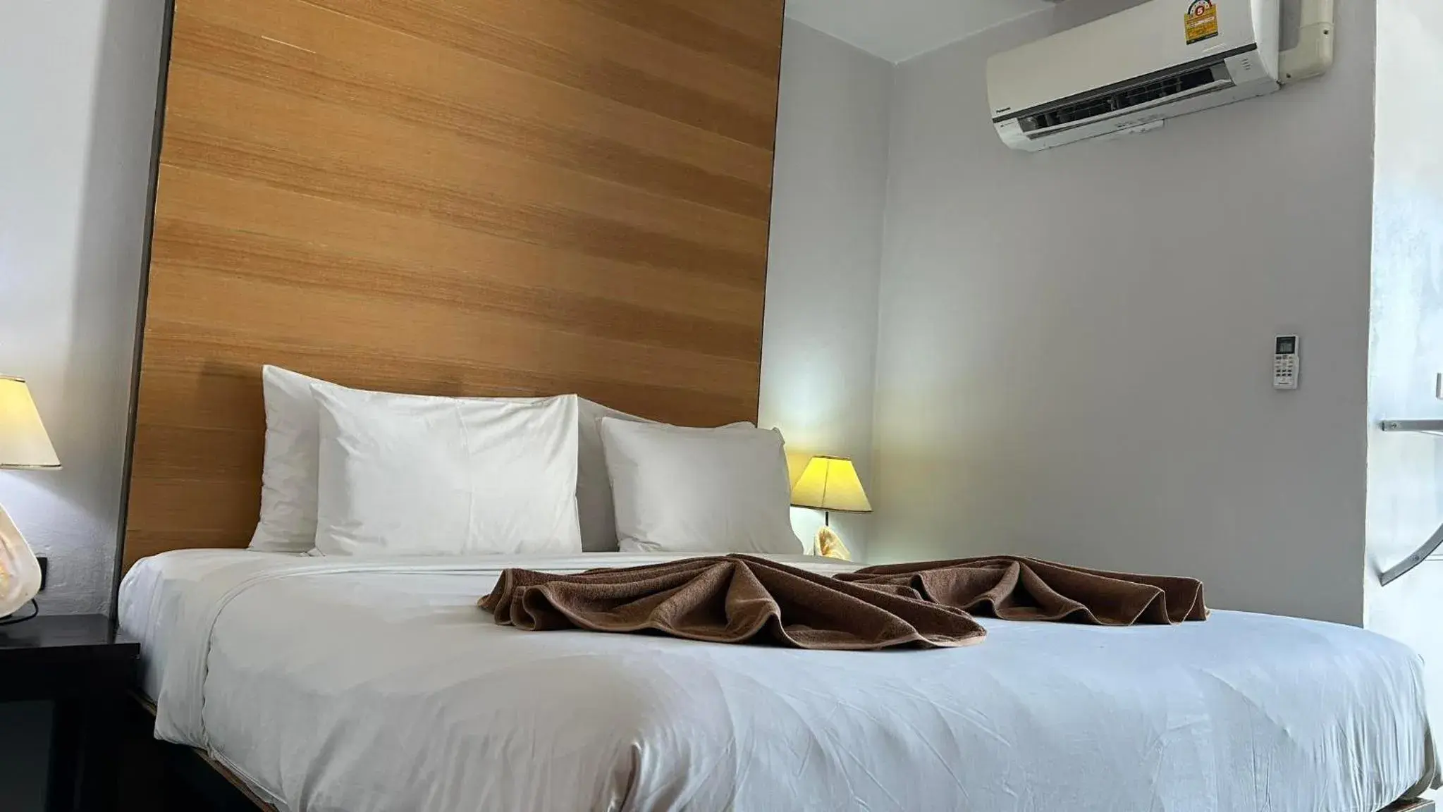 Bed in PP Insula Bed in PP Insula