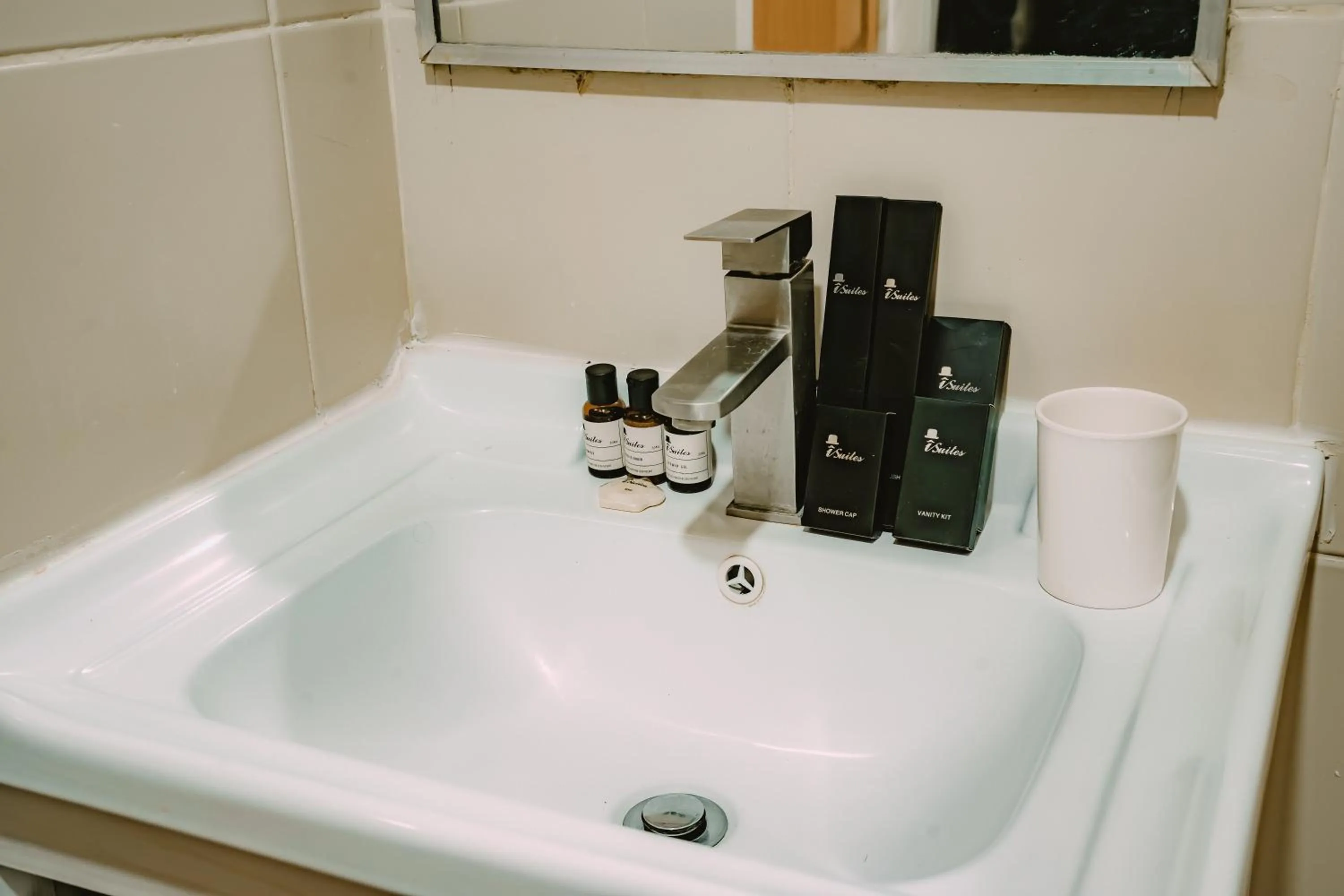 Bathroom in I Suites Hotel Malate