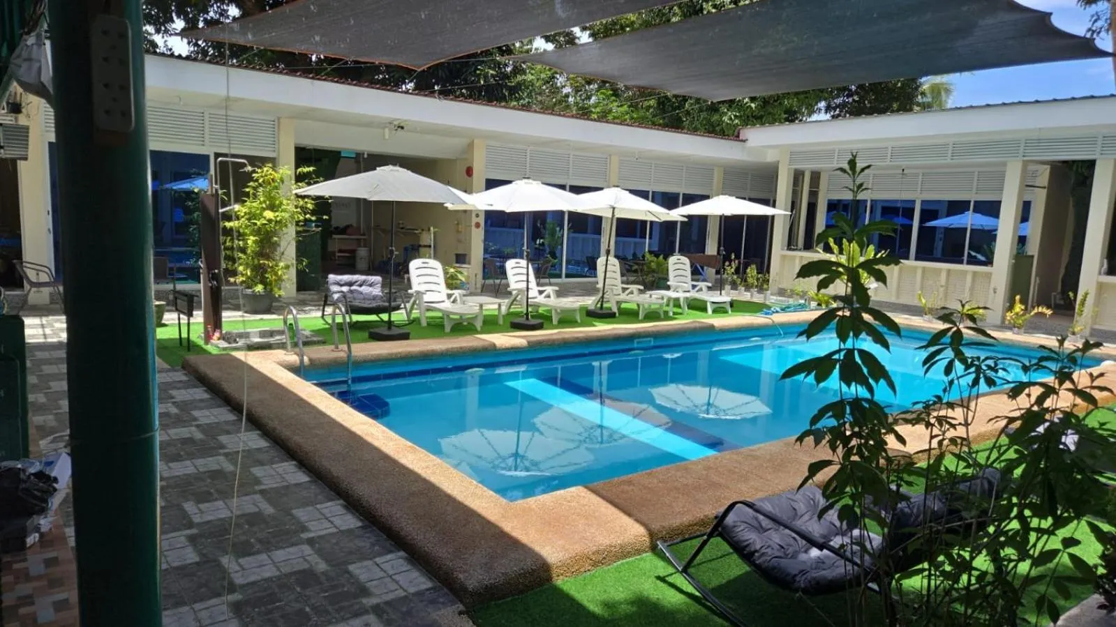 Balcony/Terrace in Mangotree Apartel & Resort