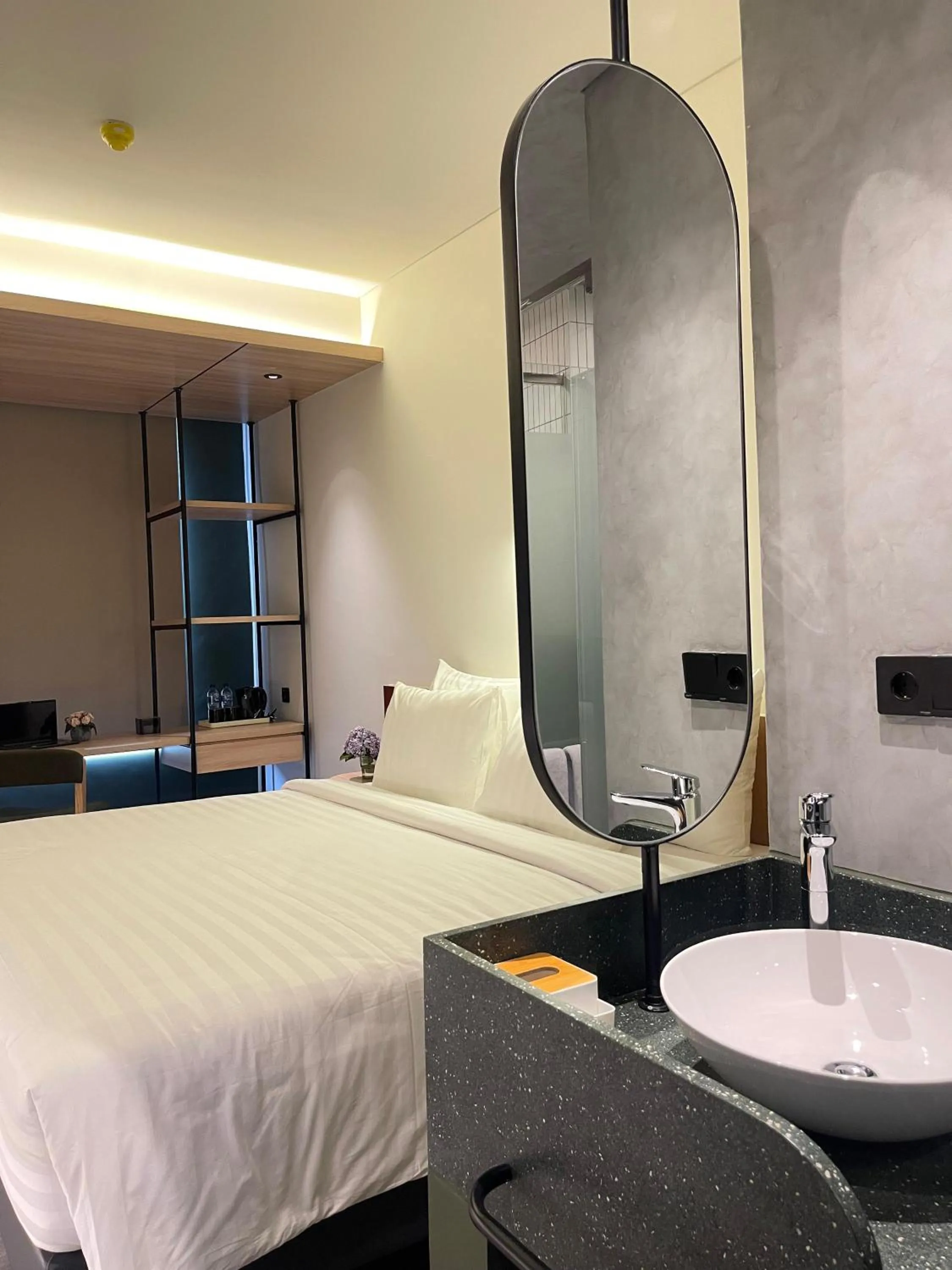 Bed in ATOOI Hotel Alam Sutera