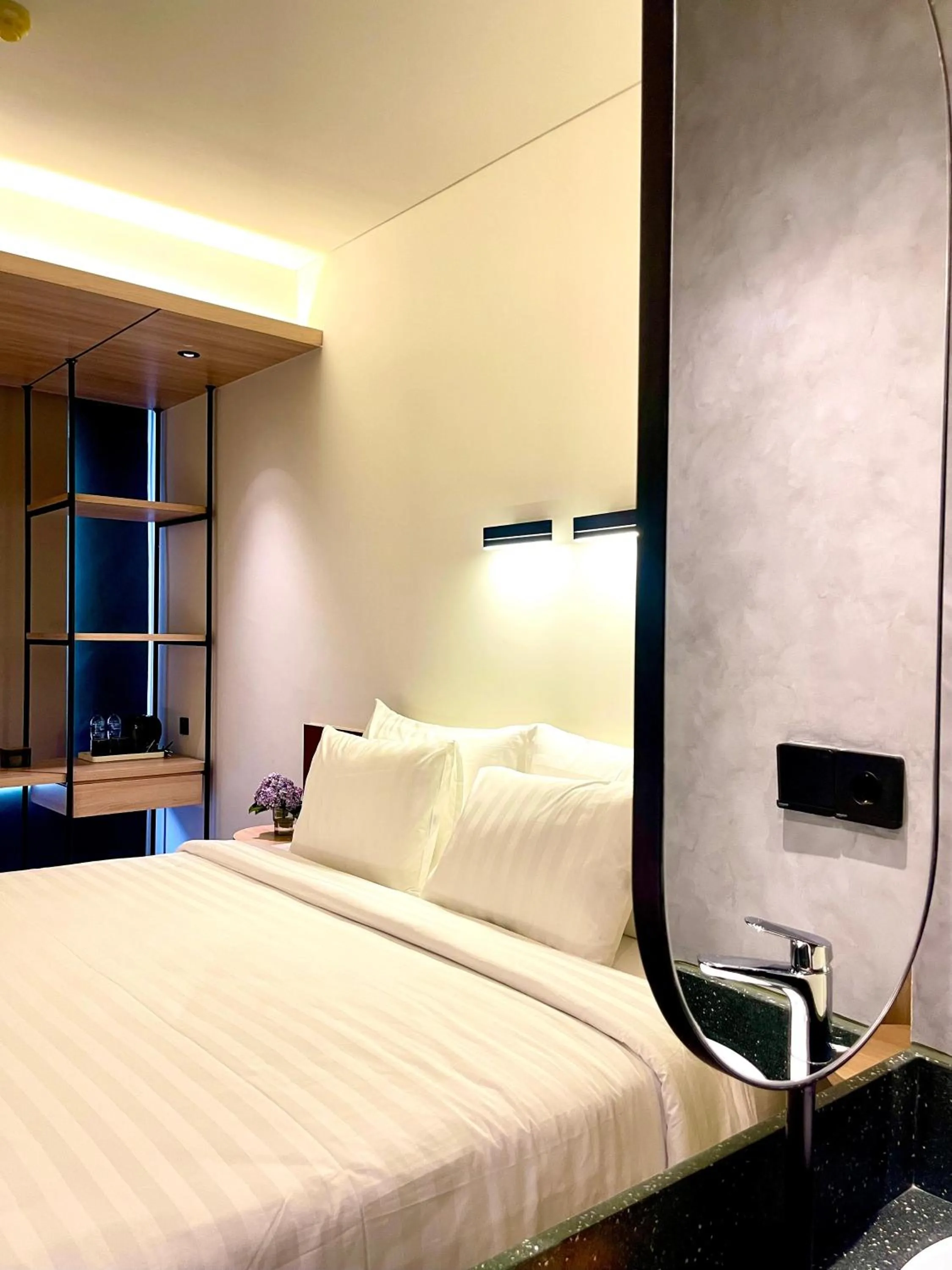 Bed in ATOOI Hotel Alam Sutera