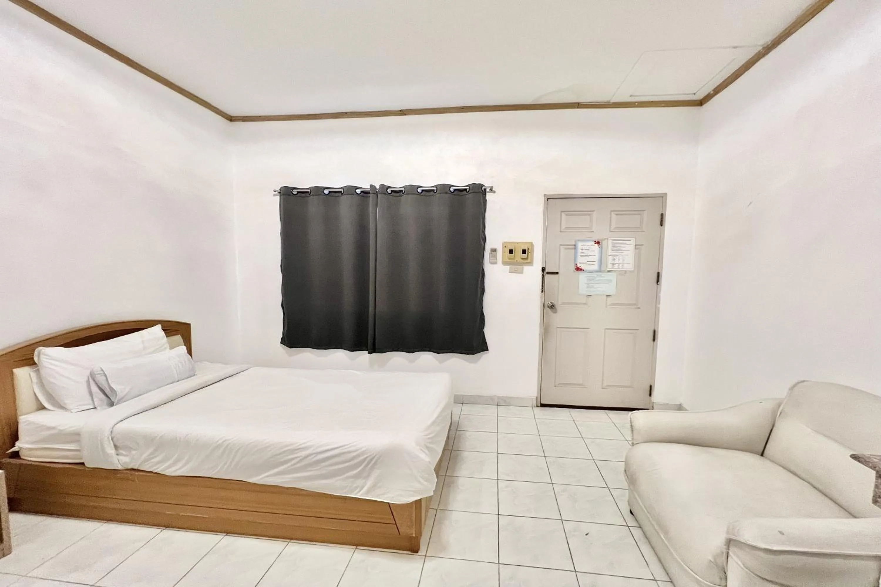 Bed in Paradise Resort Buriram