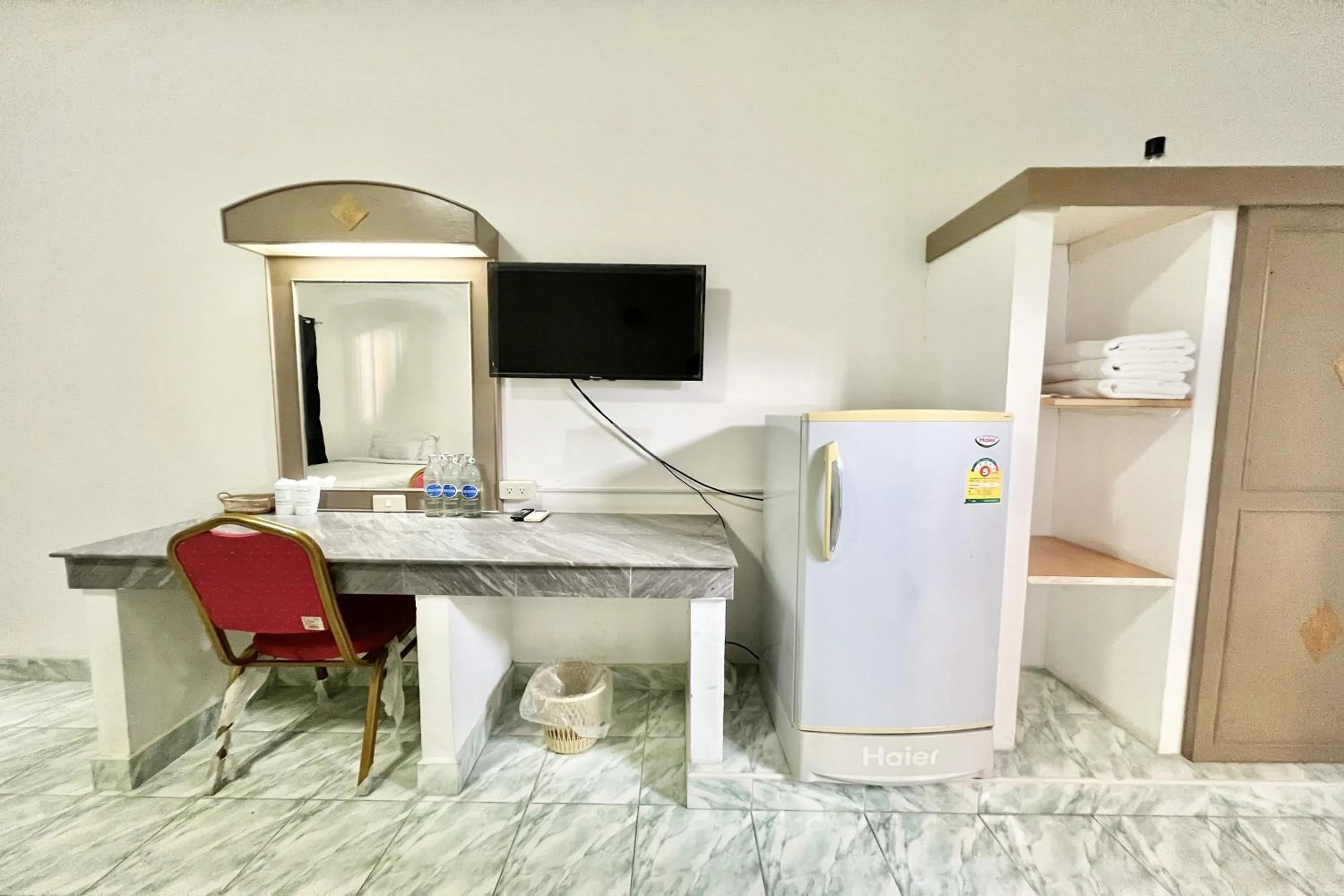 wardrobe in Paradise Resort Buriram