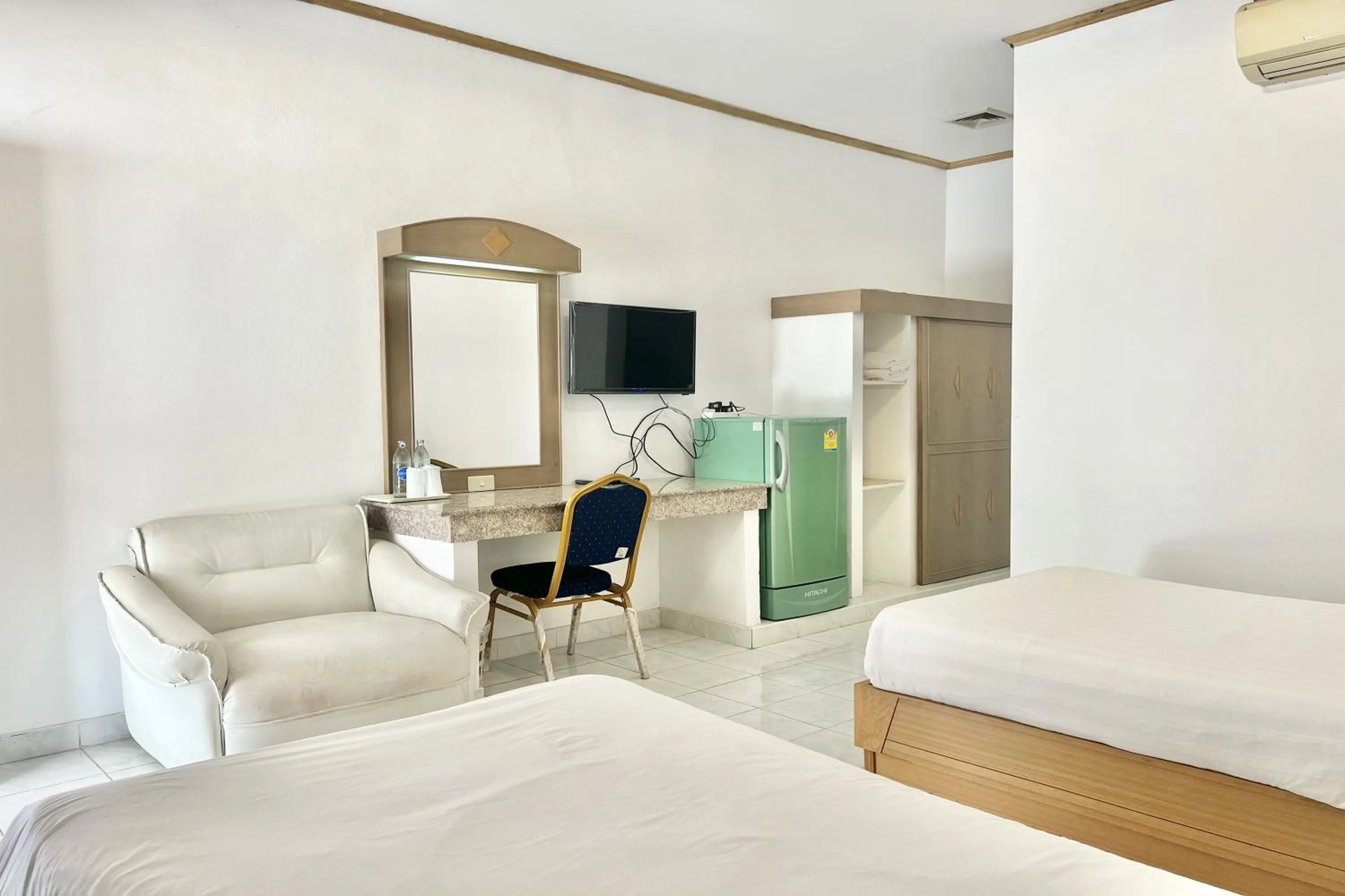 Bed in Paradise Resort Buriram