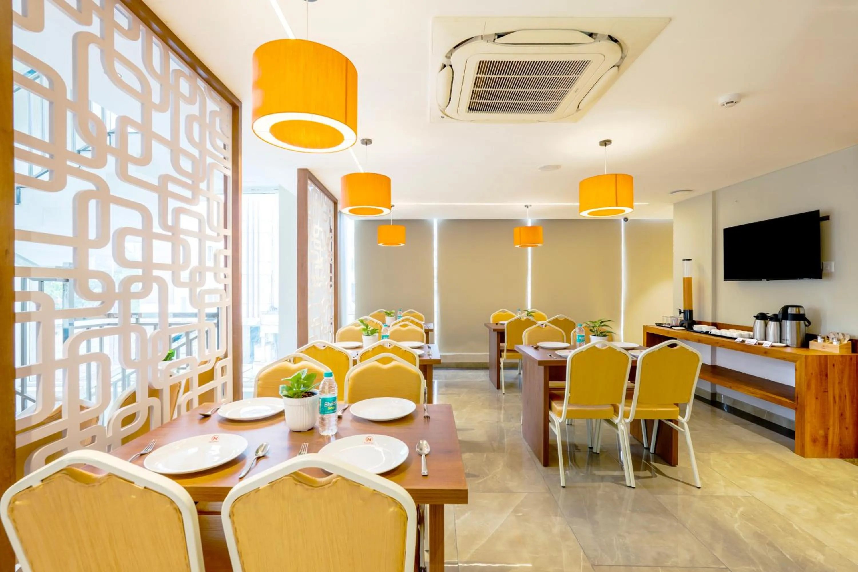 Dining area in Treebo Nestlay Rooms Whitefield