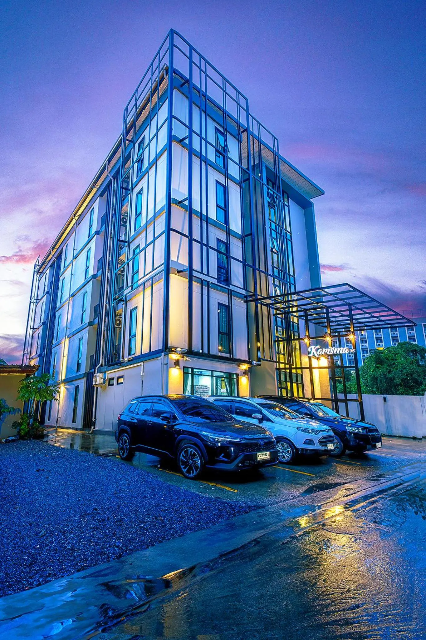 Property building in Karisma95