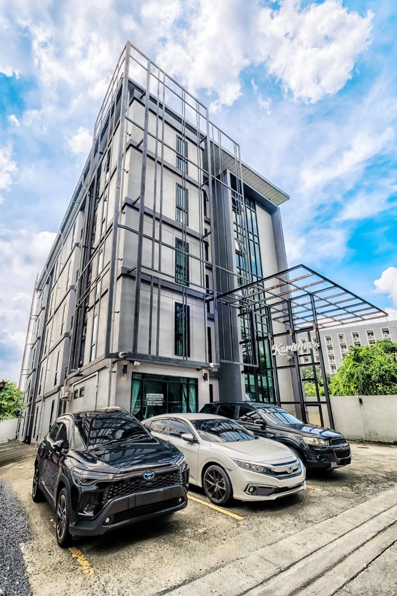 Property building in Karisma95