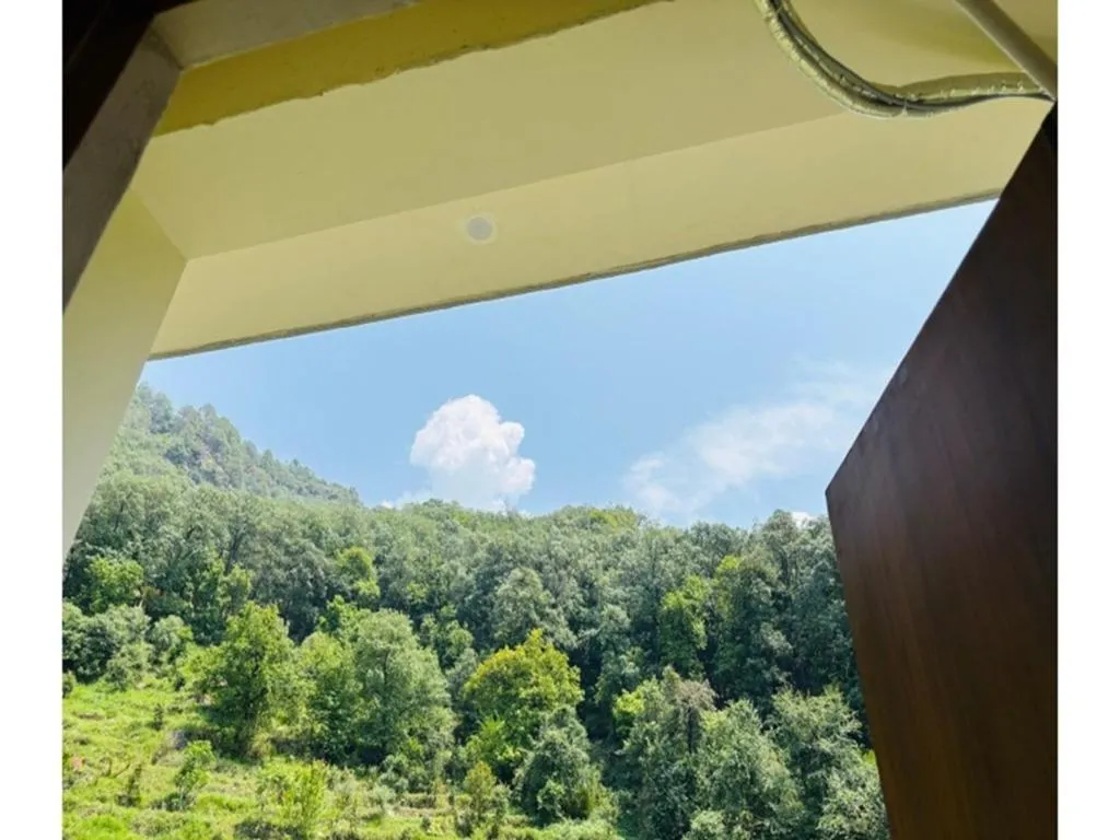 Balcony/Terrace in Yashasvi Himalayan Resort