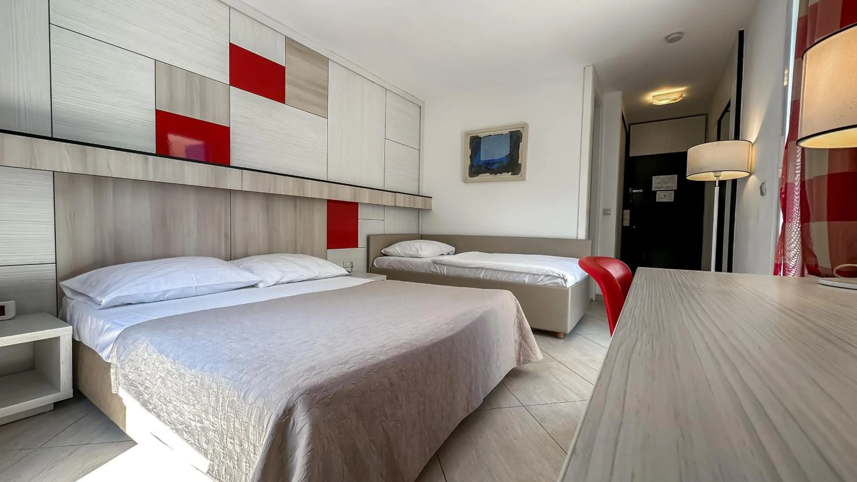 Standard Double Room with Extra Bed in Hotel Slovenska Plaza