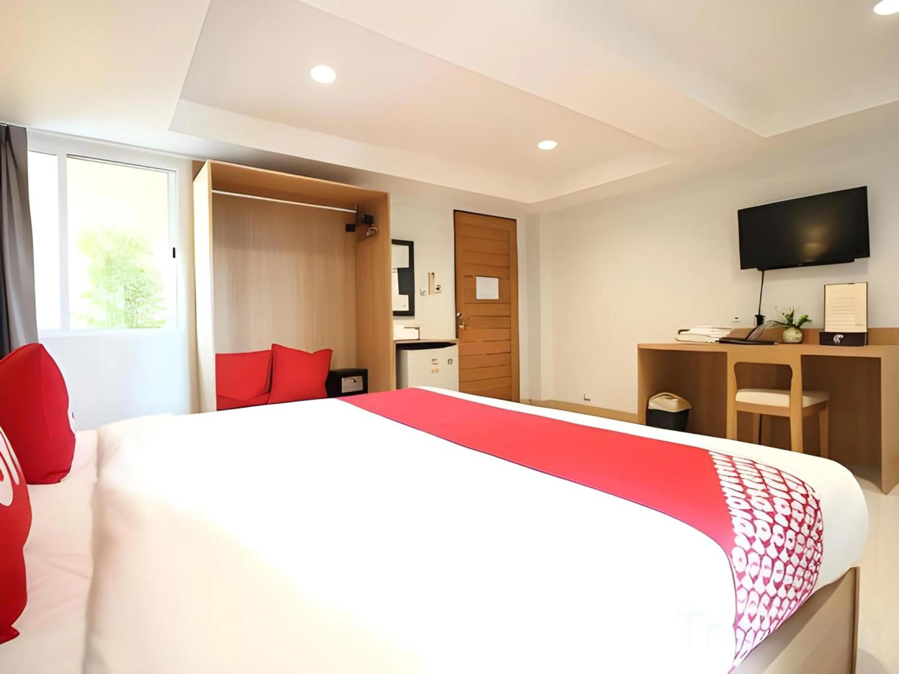 Bedroom, Bed in Super OYO 484 Pannee Residence Khaosan Sha Plus