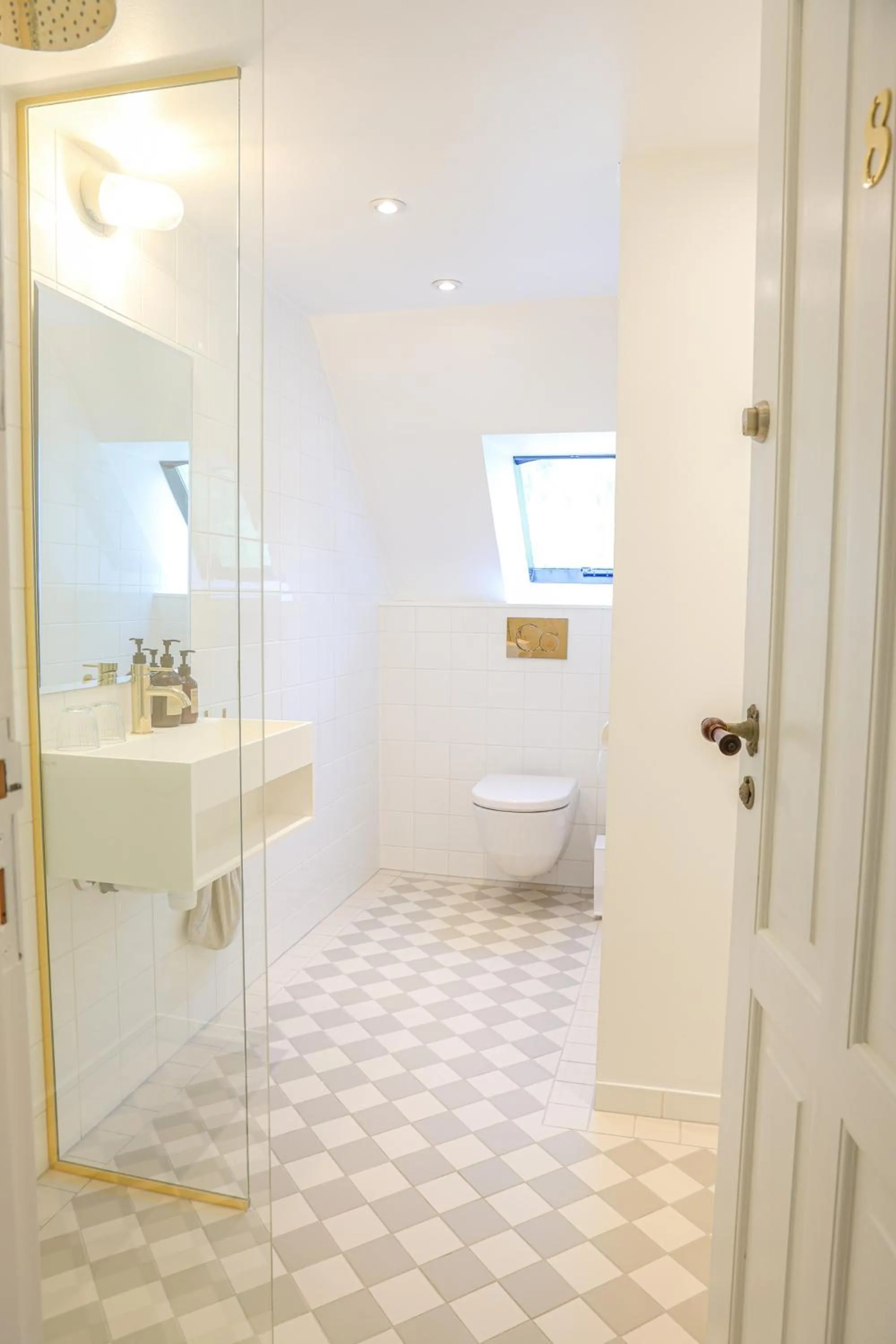 Toilet in Lundsgaard Gods Badehotel