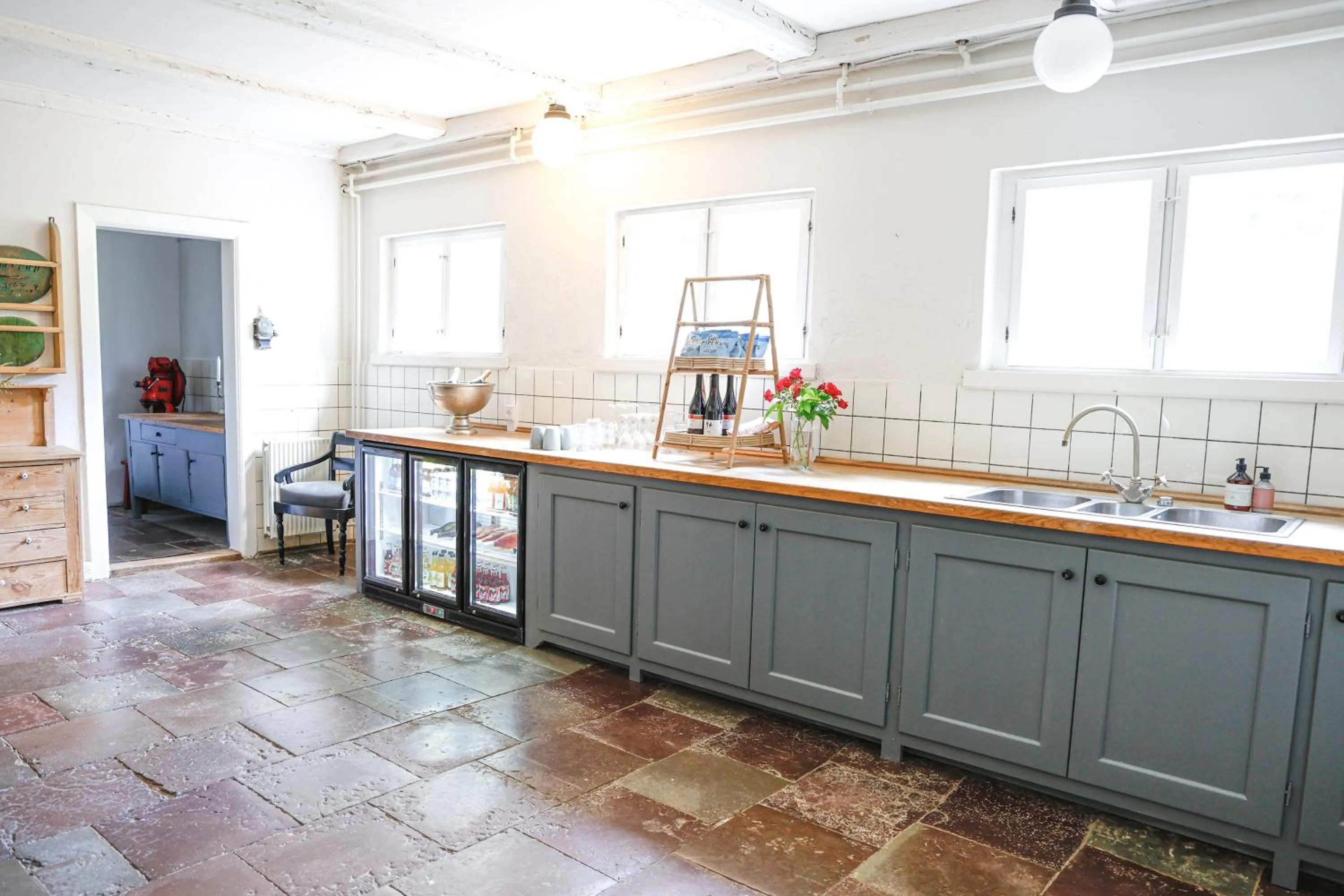 Kitchen or kitchenette in Lundsgaard Gods Badehotel