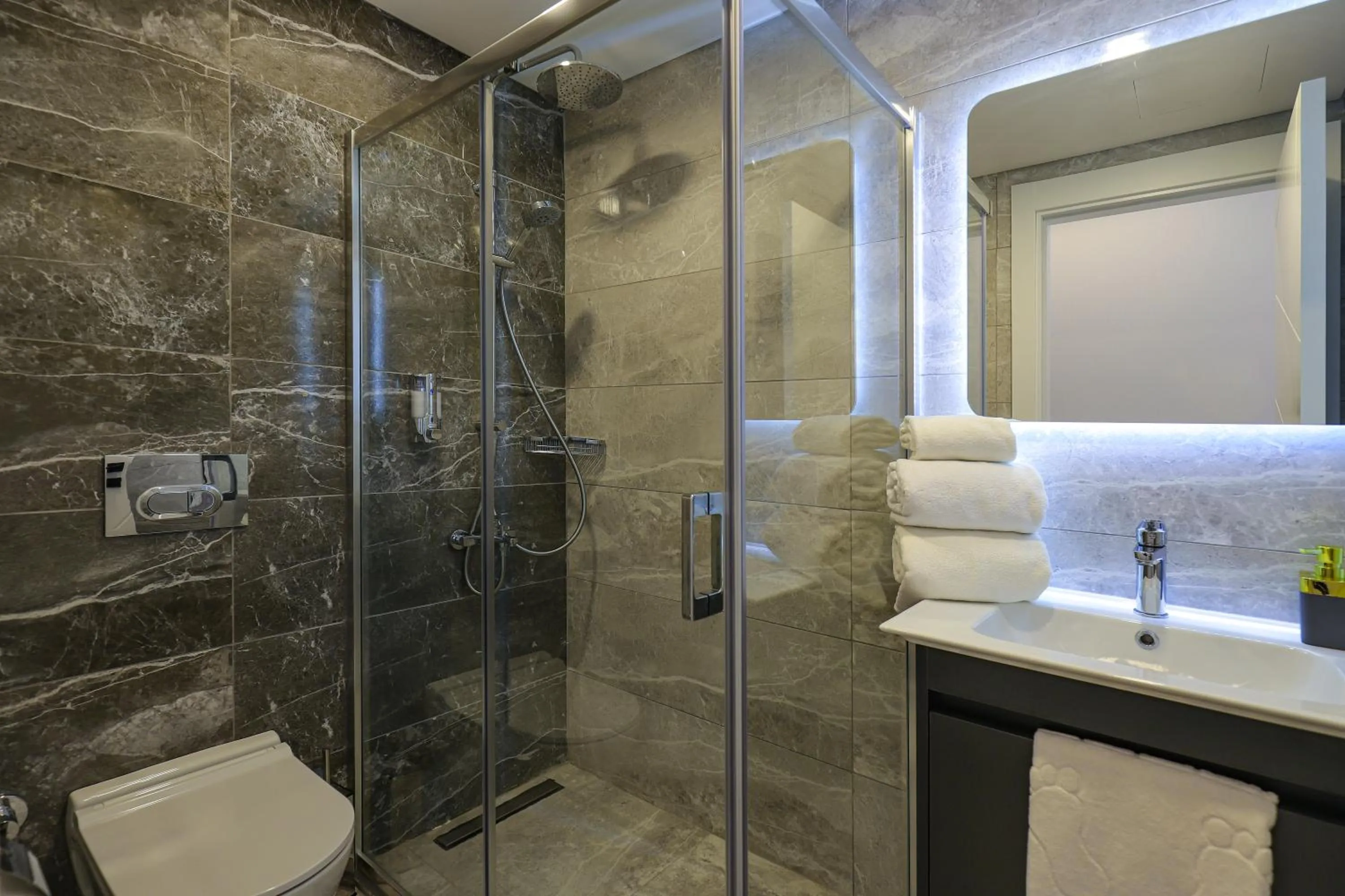 Bathroom in Sia Hotel Thermal & Spa