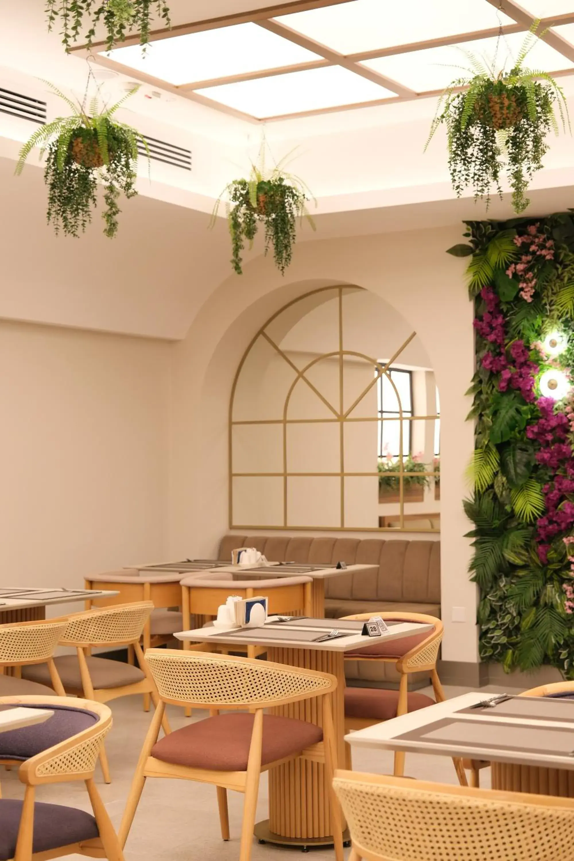 Restaurant/places to eat in Sia Hotel Thermal & Spa Restaurant/places to eat in Sia Hotel Thermal & Spa