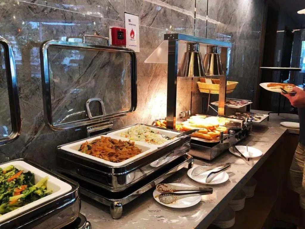 Hongqiao Pujue International Zhongshan Park Metro Station