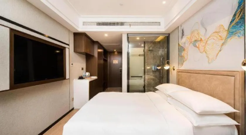 Bed in Hongqiao Pujue International Zhongshan Park Metro Station