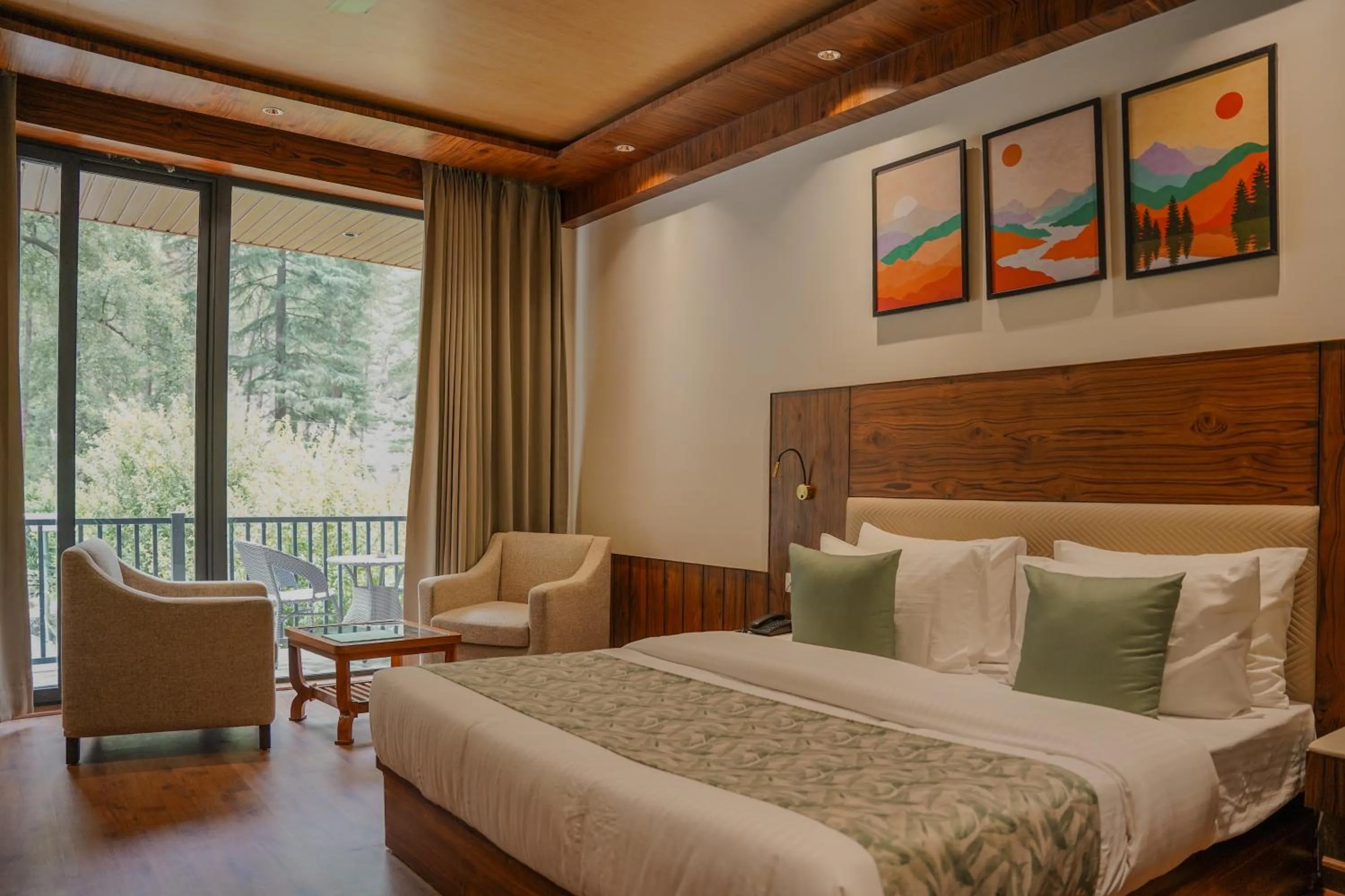 Bed in North Deodar Resort, Kasol