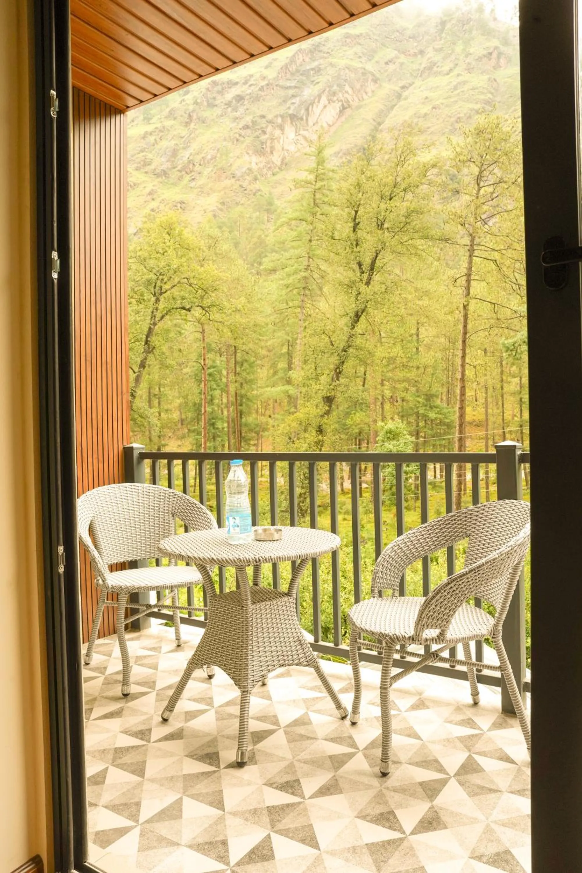 Natural landscape in North Deodar Resort, Kasol