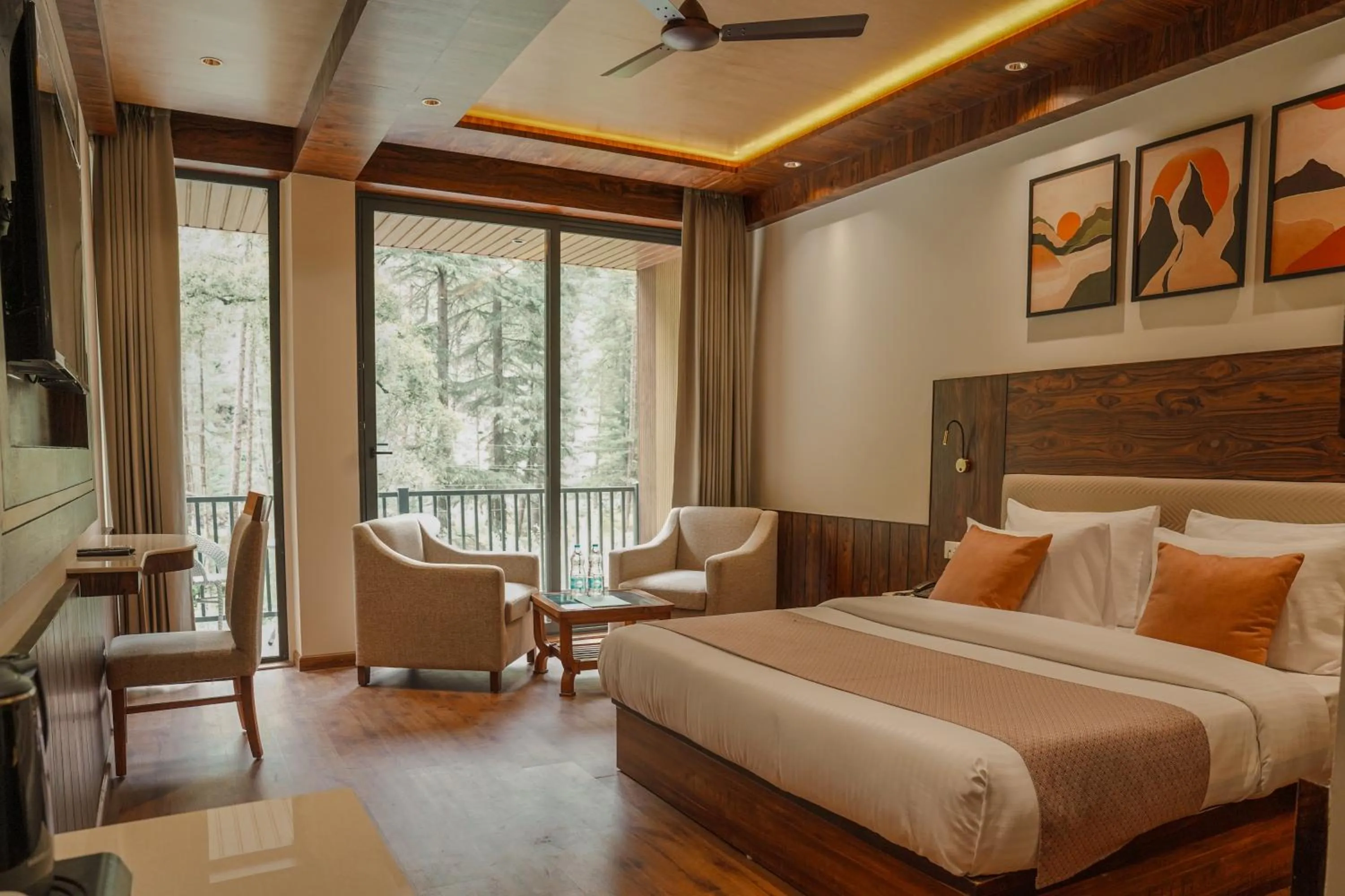 Bed in North Deodar Resort, Kasol