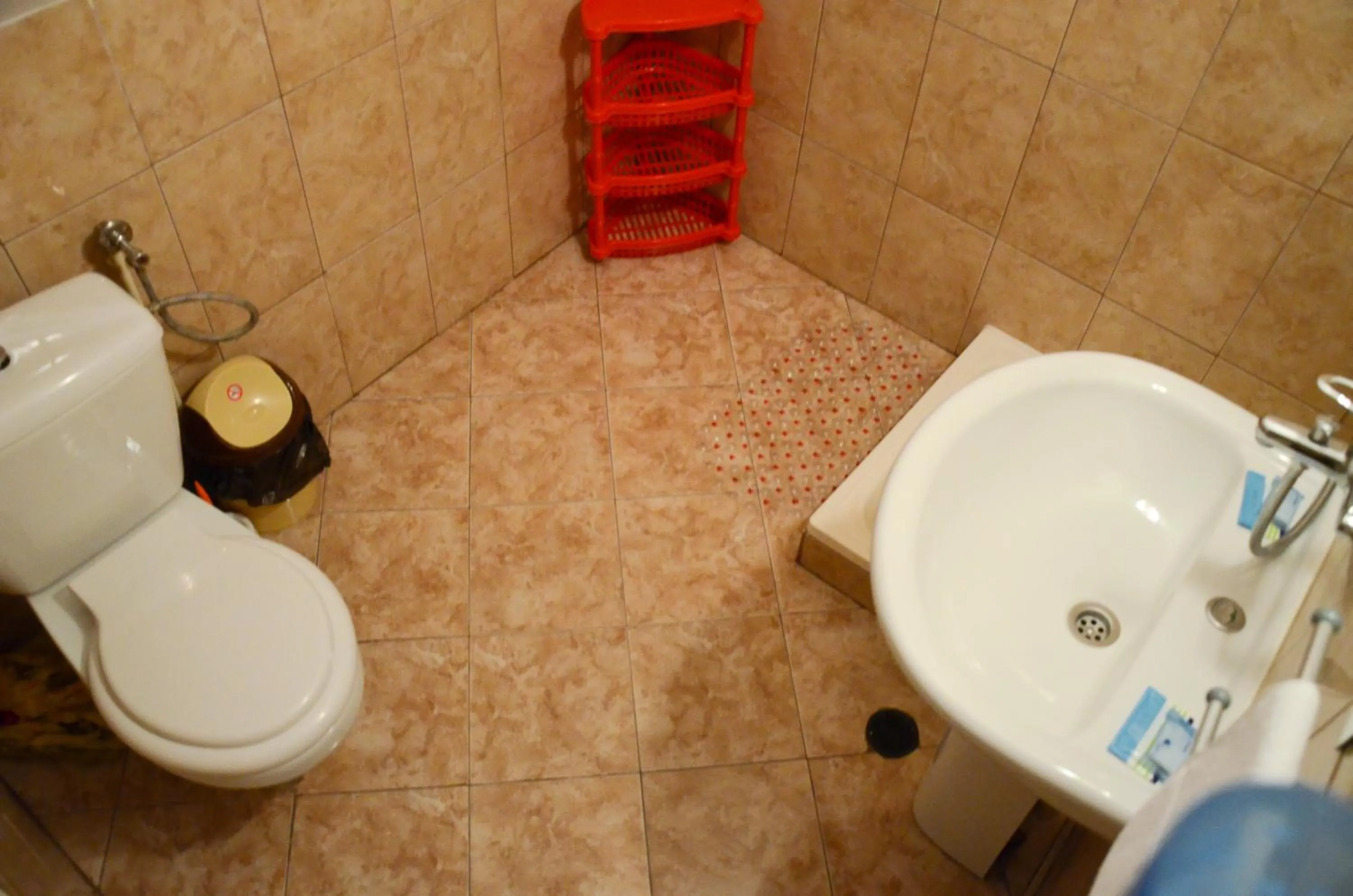 Bathroom in Pensiunea Happy Inn