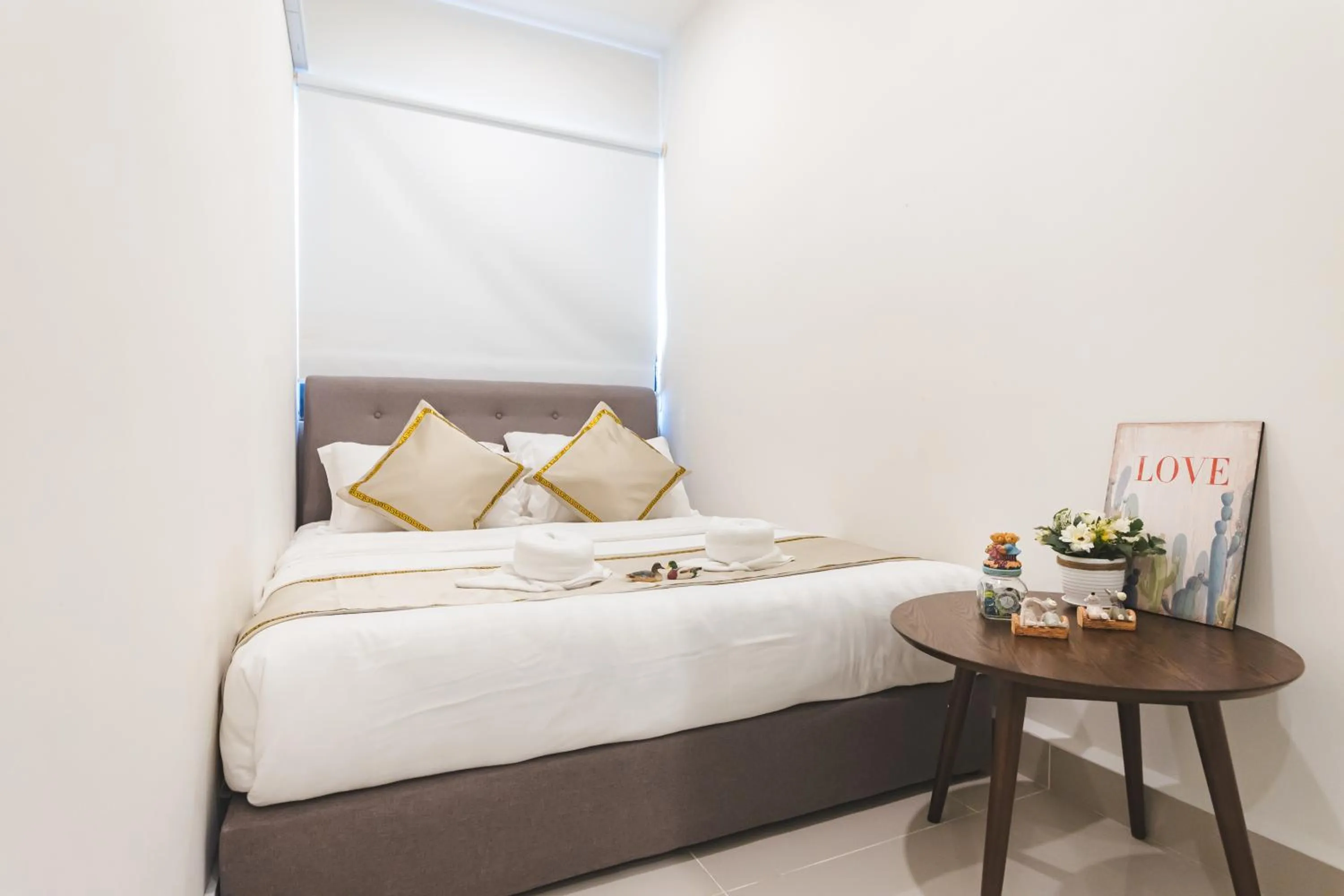 Bed in 5StarPanda Seaview Suites at The Shore Kota Kinabalu