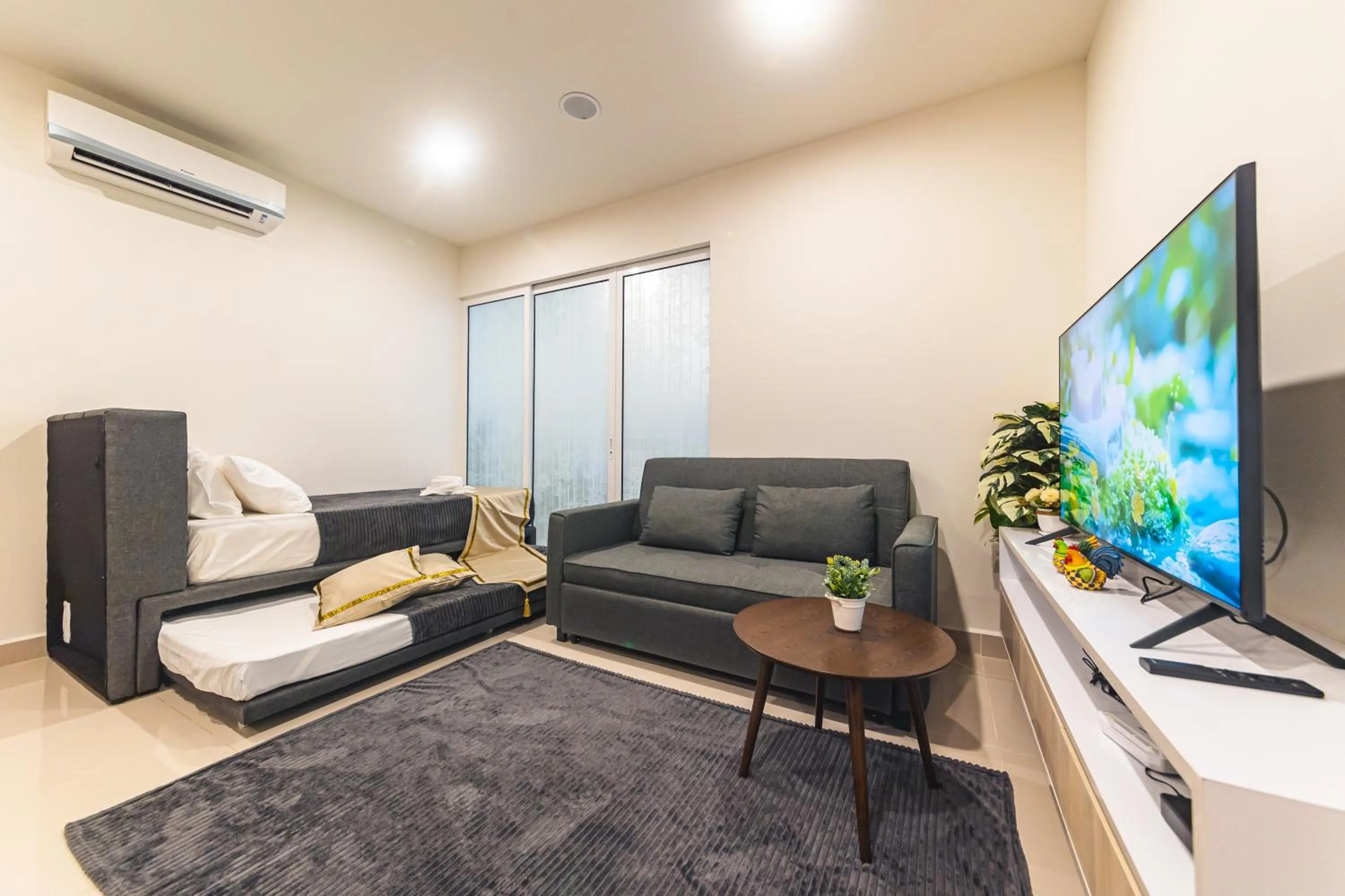 5StarPanda Seaview Suites at The Shore Kota Kinabalu