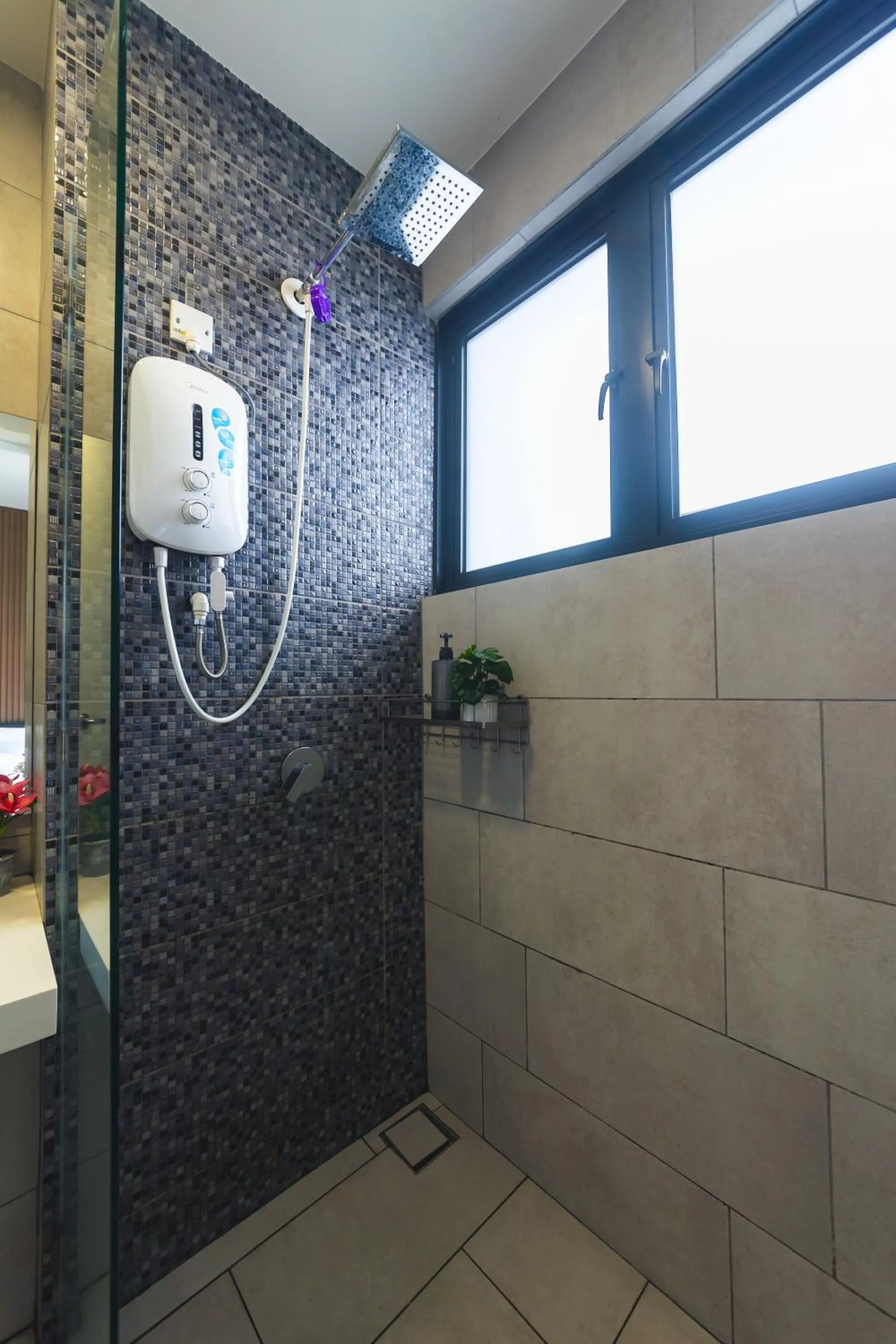 5StarPanda Seaview Suites at The Shore Kota Kinabalu