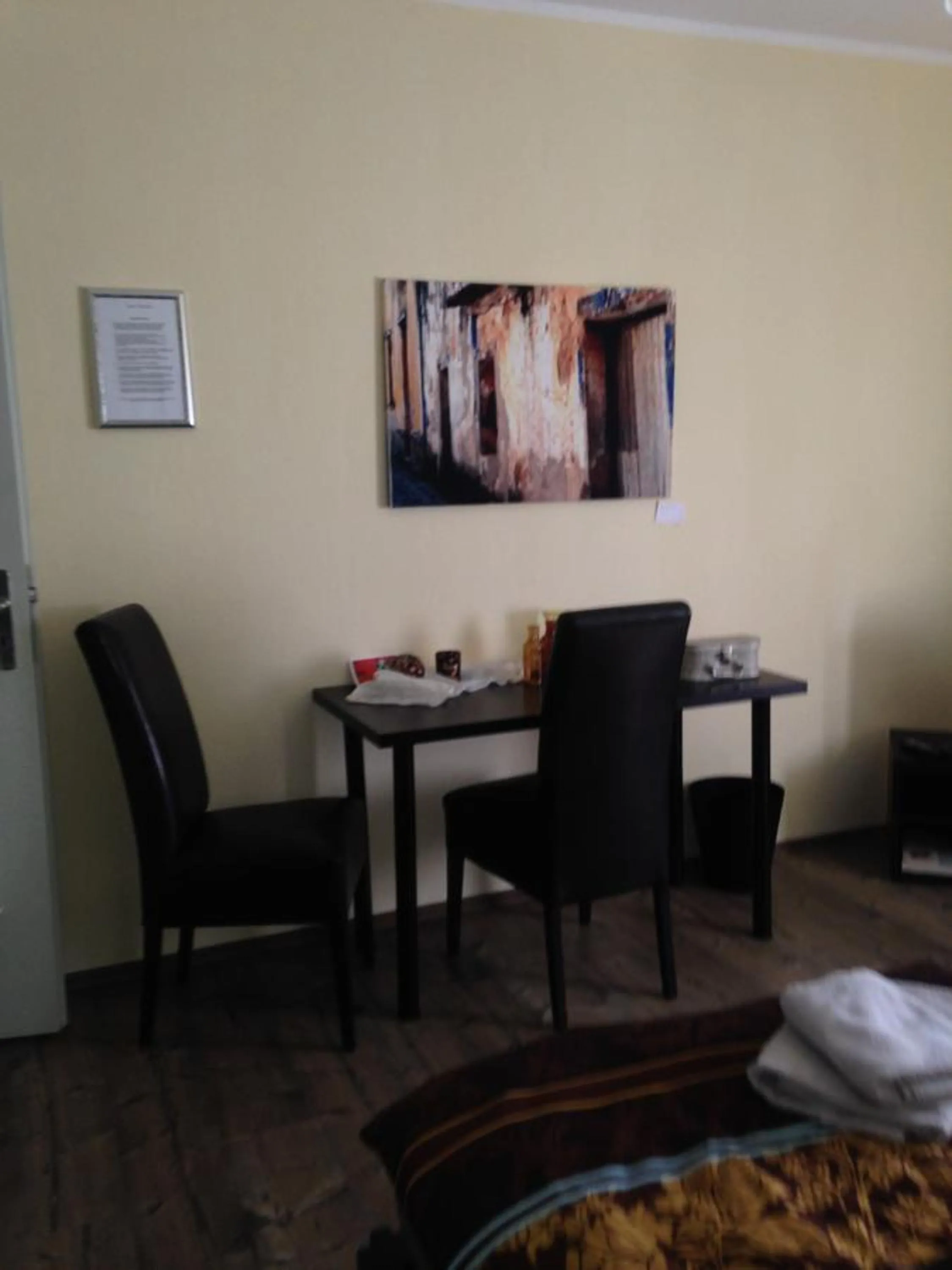 Double Room with Private External Bathroom - single occupancy in Haus Silbertal