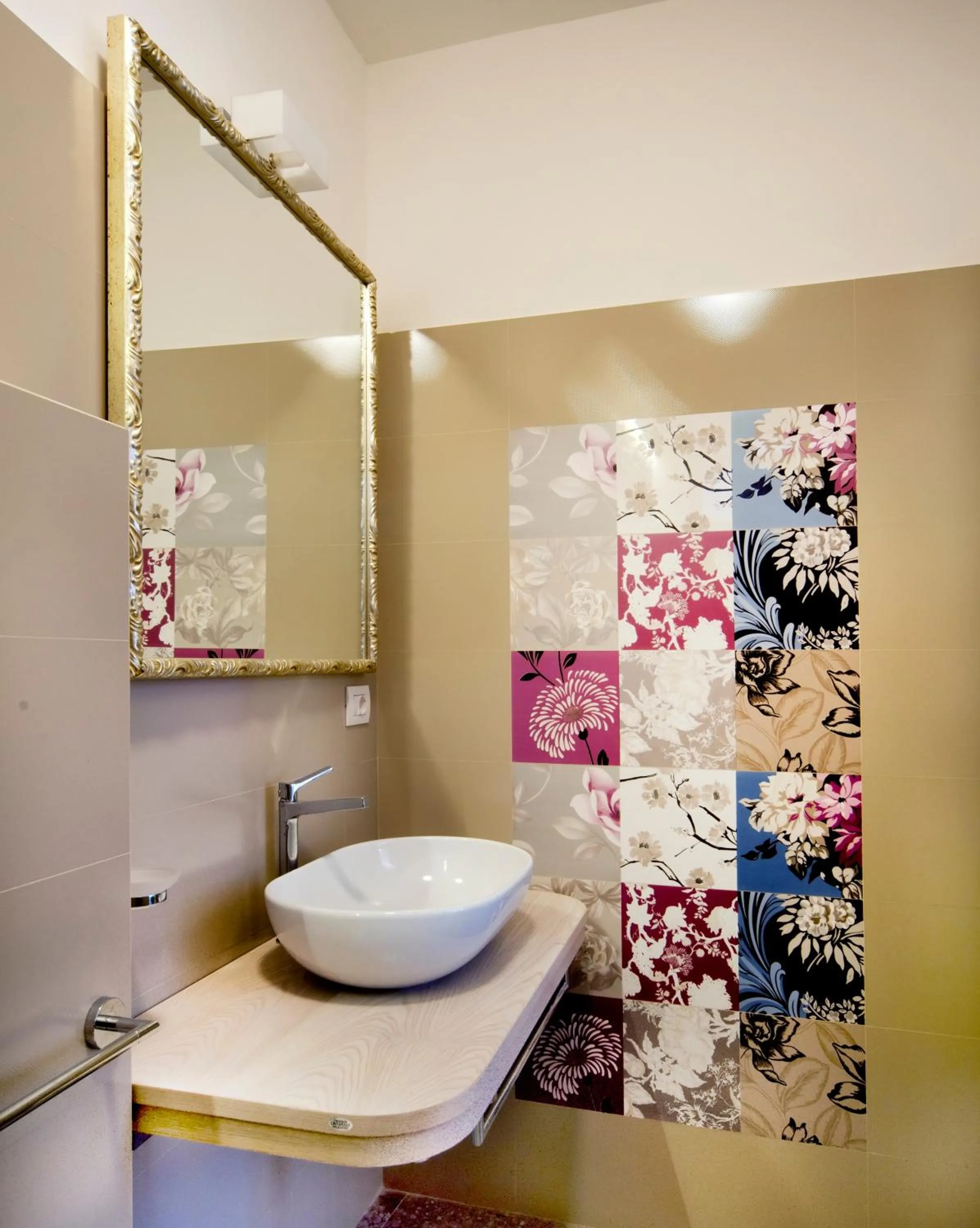 Decorative detail in Porta Di Mezzo Luxury Suites & Rooms