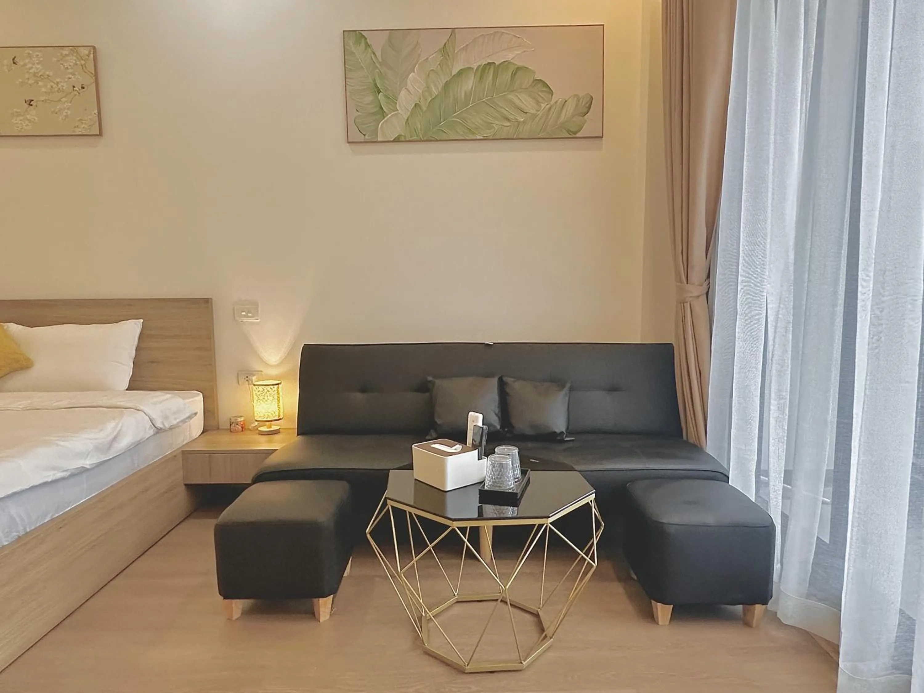 Bed in Happy Home - Big Balcony - Best Location