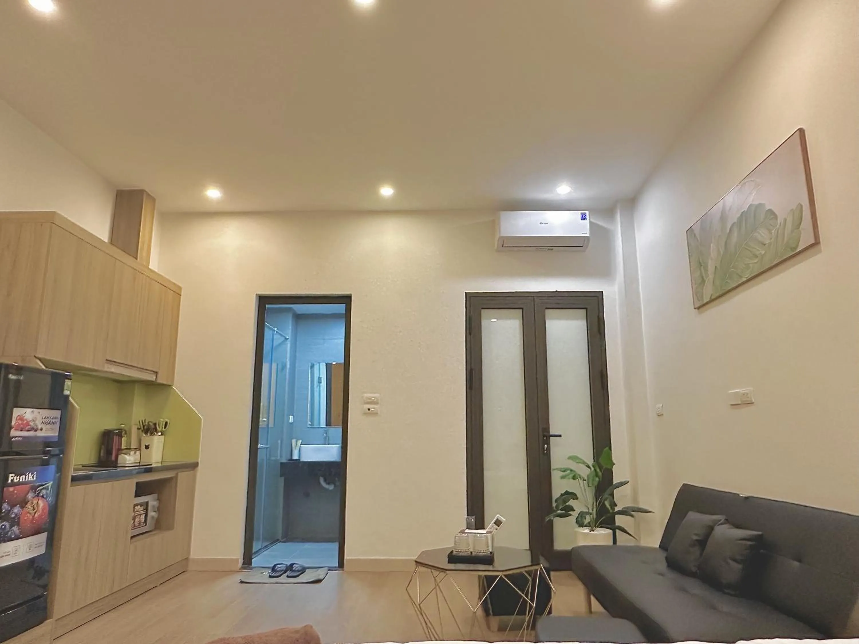 Happy Home - Big Balcony - Best Location