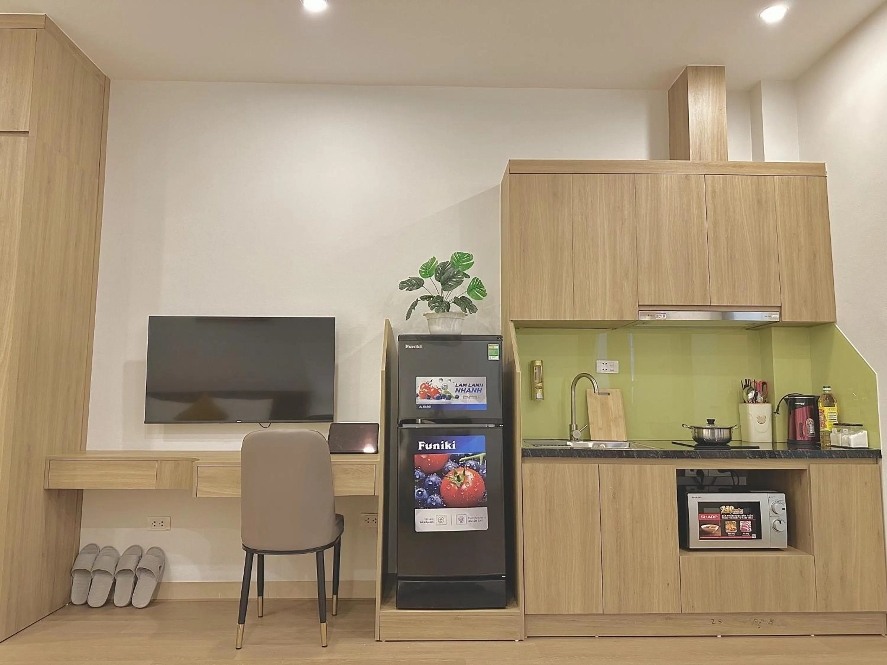 Happy Home - Big Balcony - Best Location