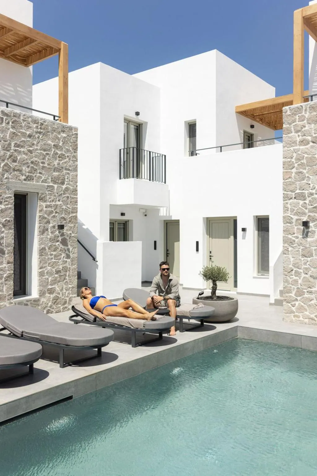 Day in Kalea Suites