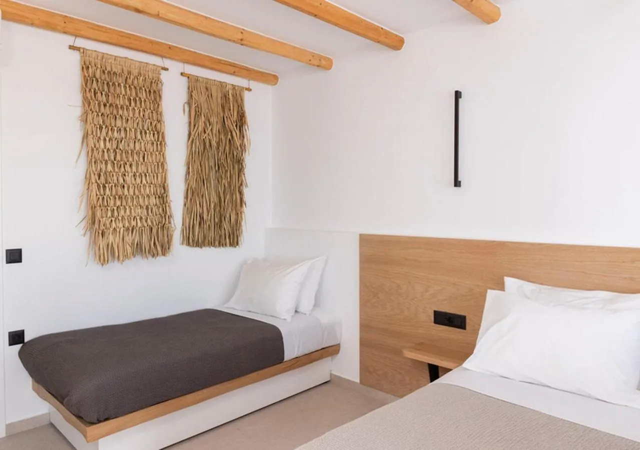 Bedroom, Bed in Kalea Suites