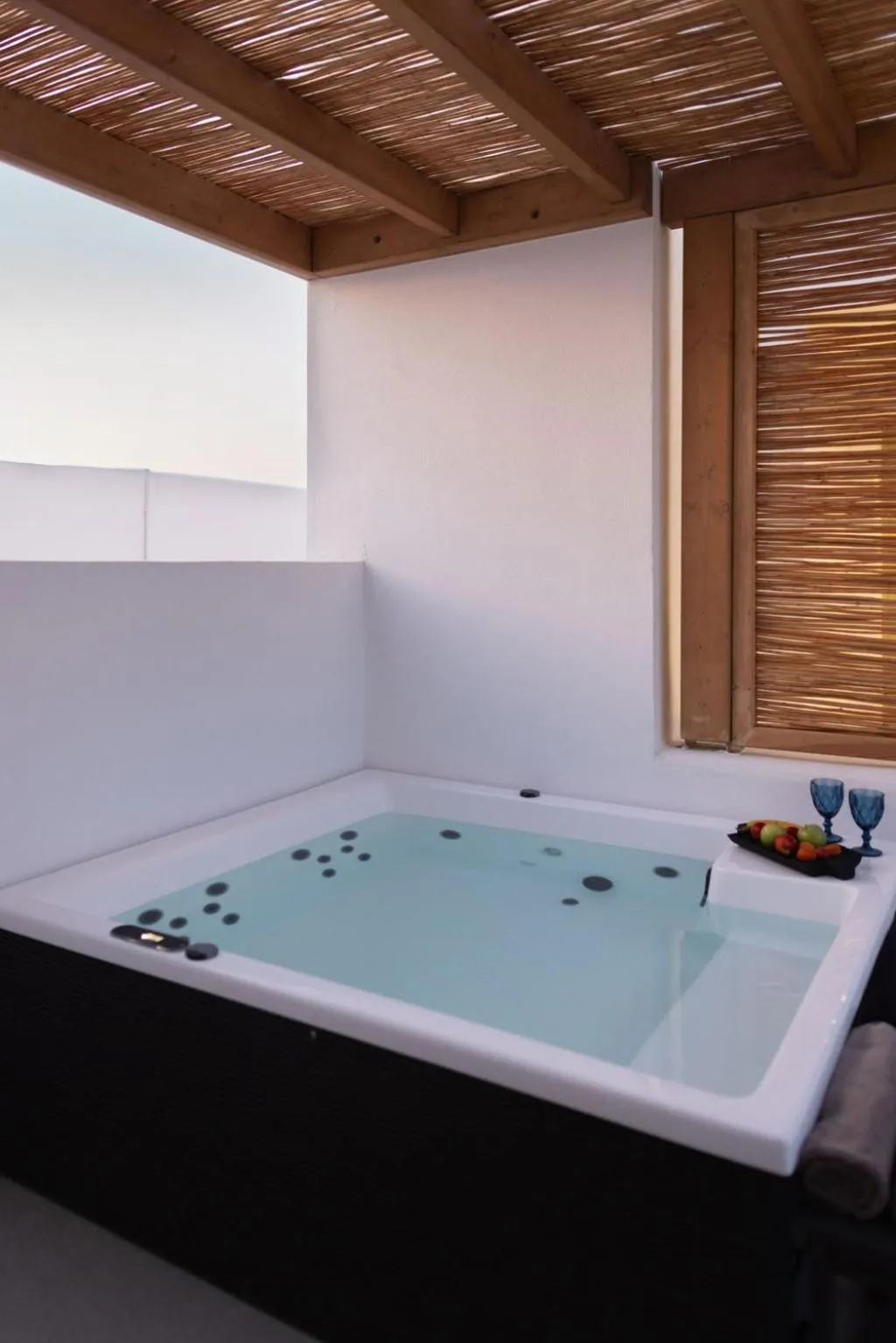 Hot Tub in Kalea Suites