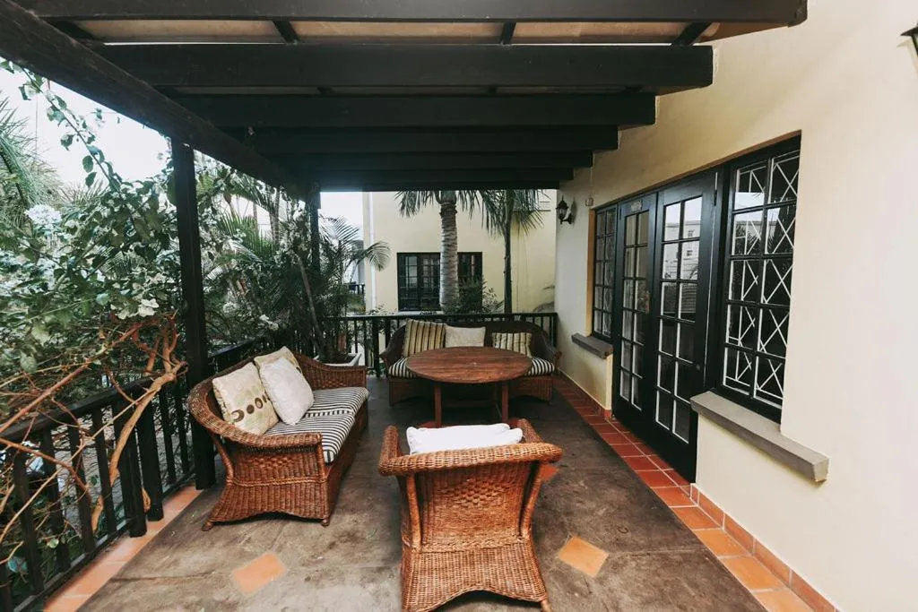 Patio in Madeline Grove Bed & Breakfast