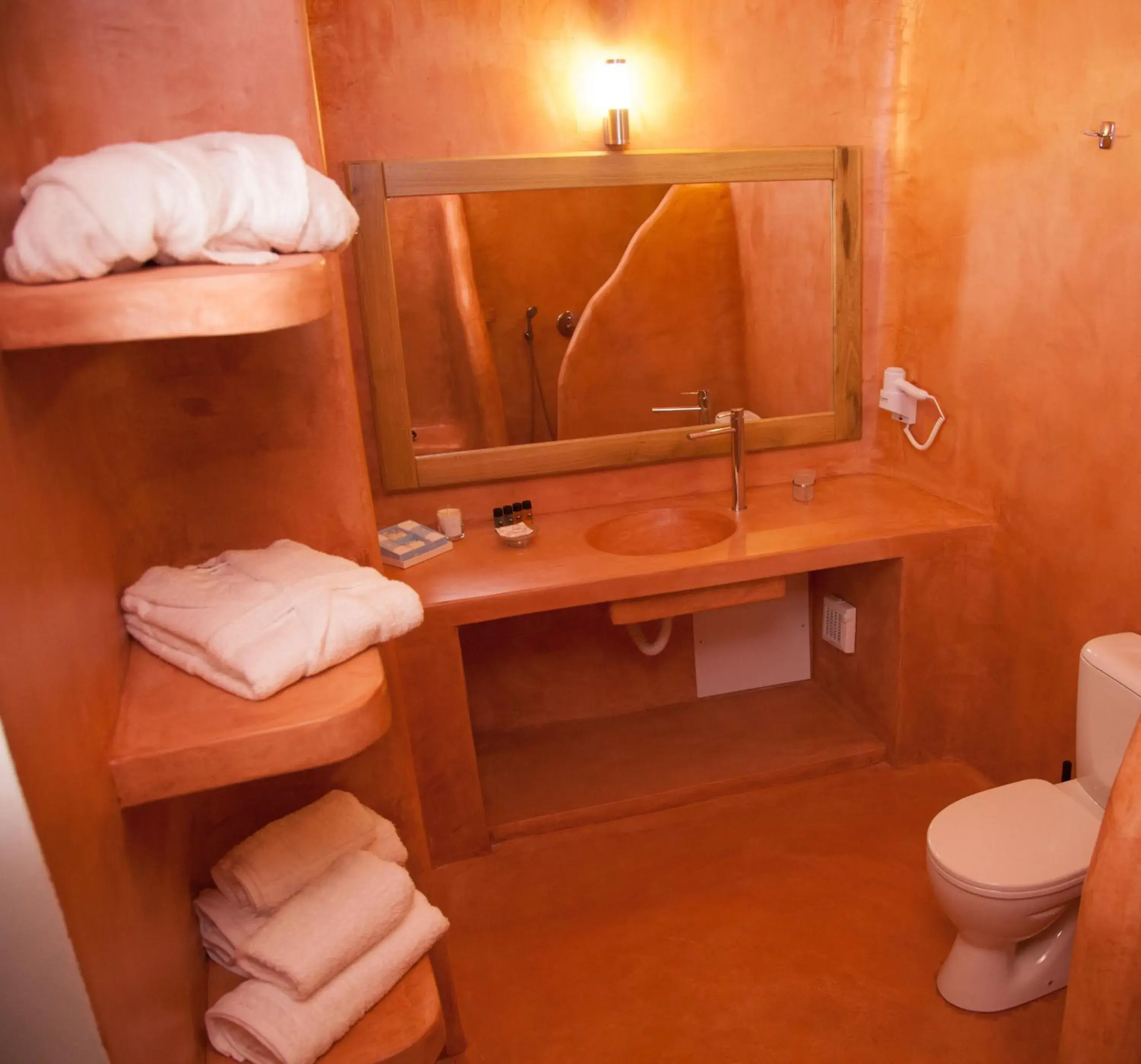 Deluxe Suite with Caldera View in Fanari Vista Suites Deluxe Suite with Caldera View in Fanari Vista Suites