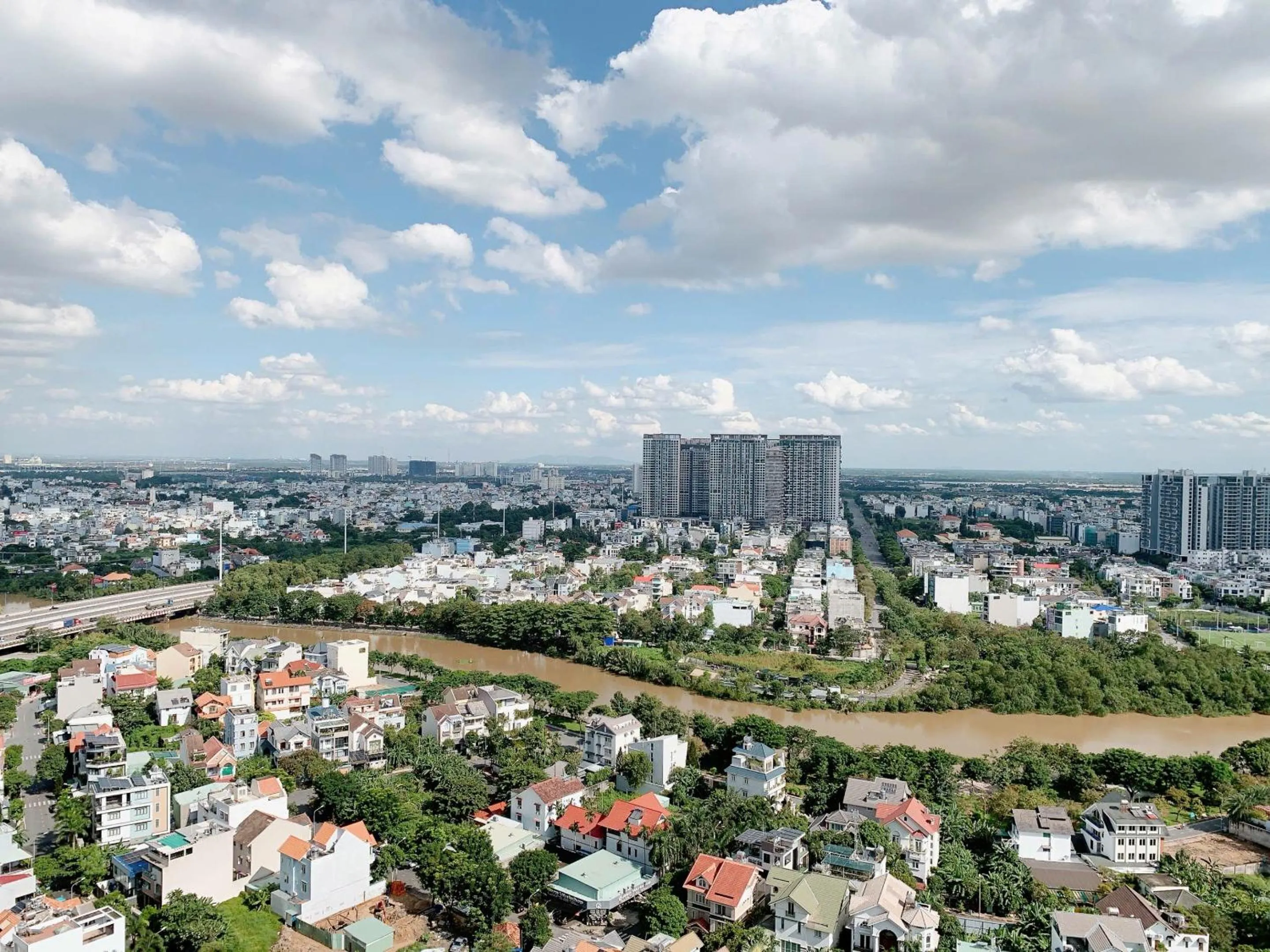 Day in The Sun Avenue Serviced Apartment