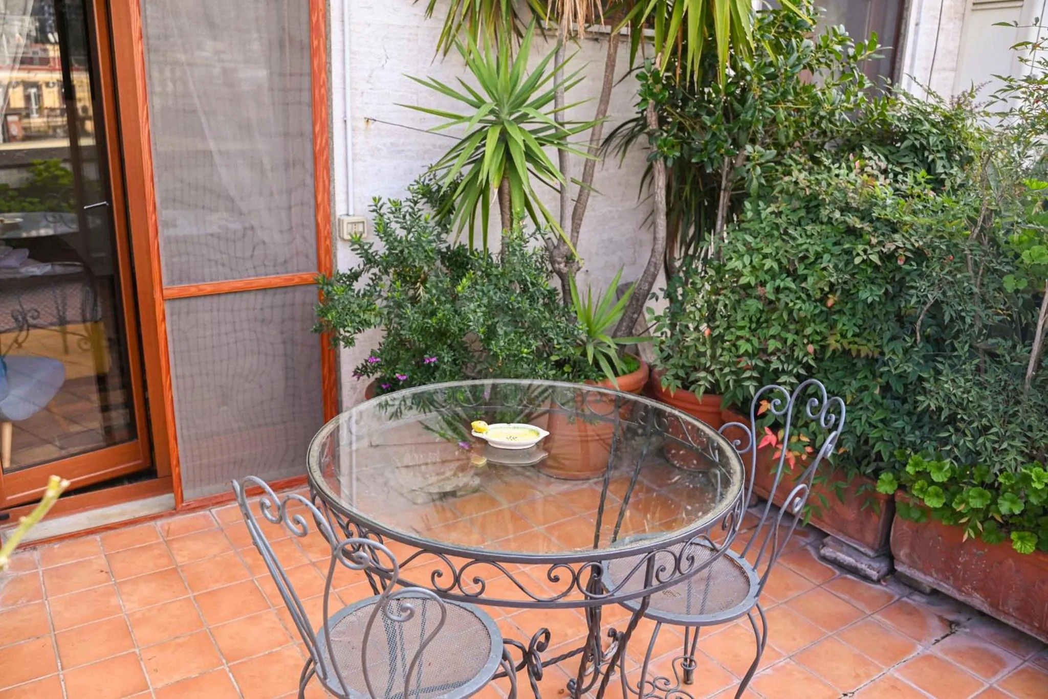 Patio in B&B Casamiranapoli