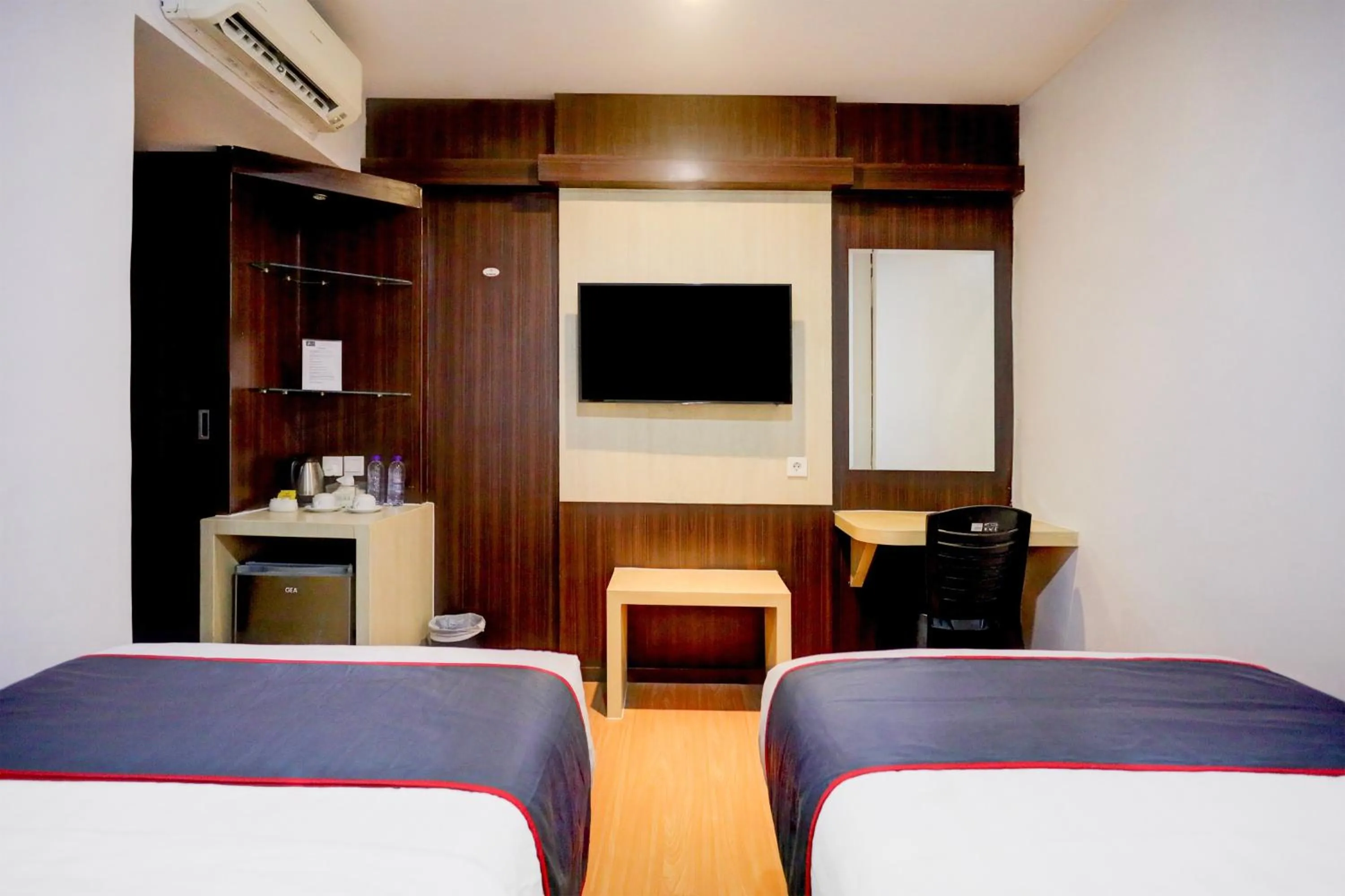 Bedroom, Bed in Townhouse Oak Batam near Grand Batam Mall formerly Lucky Star Hotel