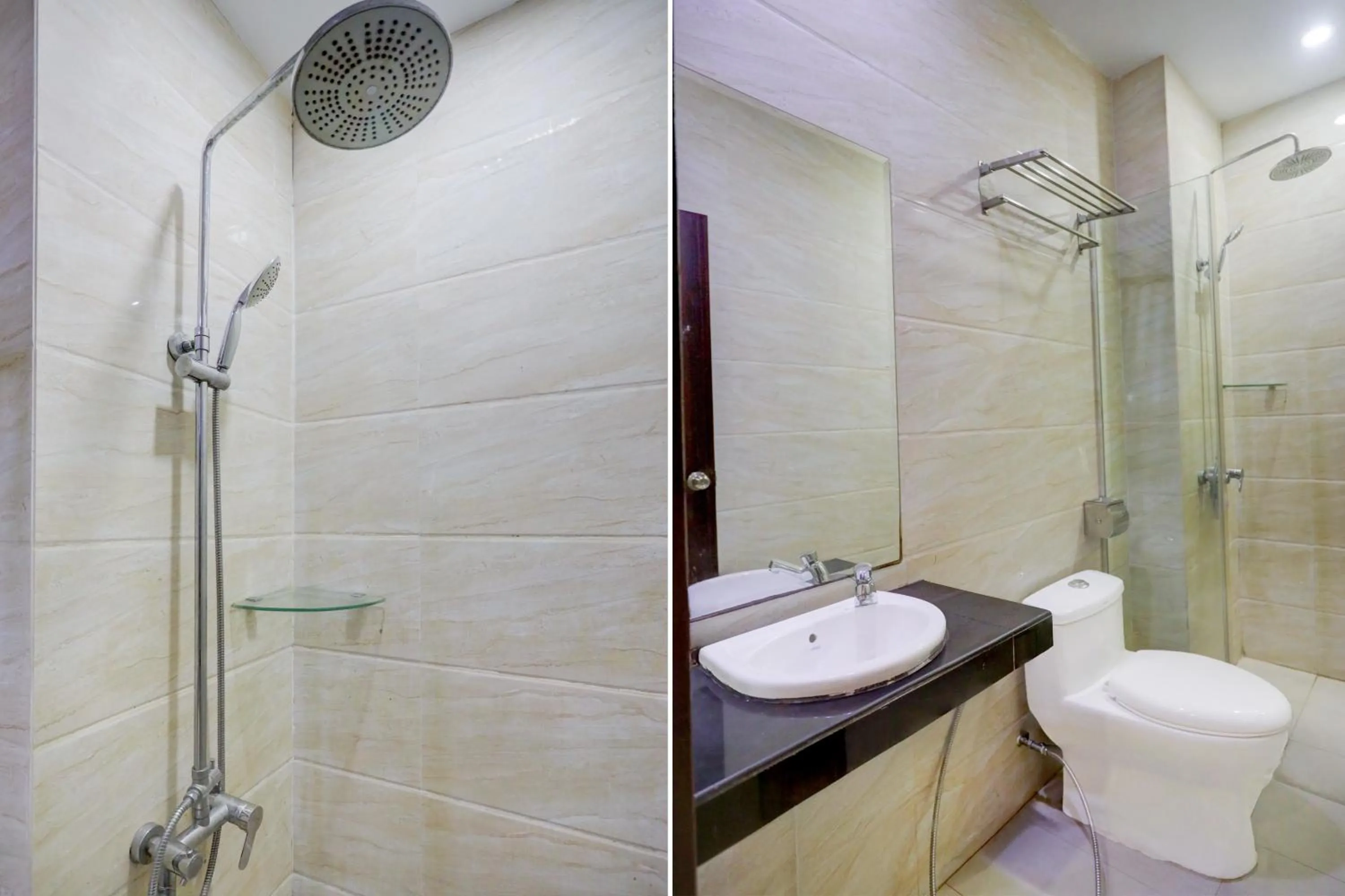 Bathroom in Townhouse Oak Batam near Grand Batam Mall formerly Lucky Star Hotel