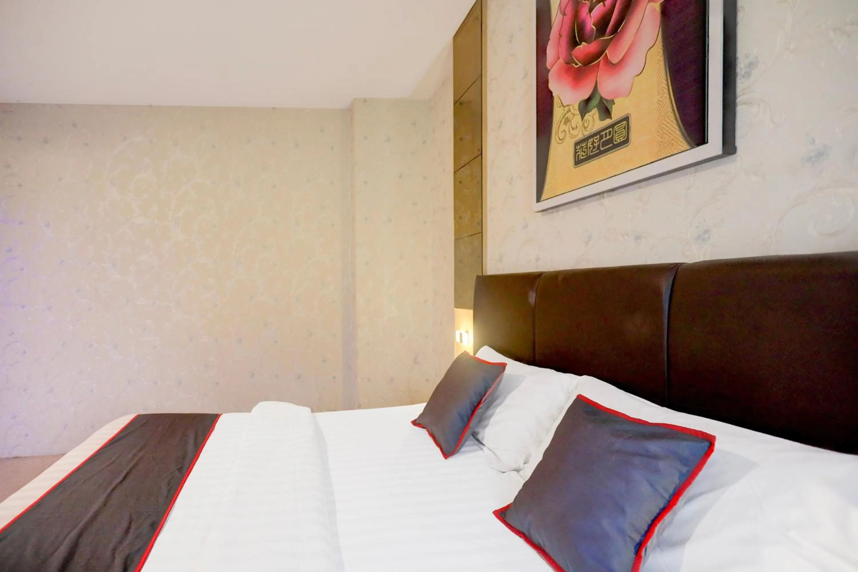 Bedroom, Bed in Townhouse Oak Batam near Grand Batam Mall formerly Lucky Star Hotel