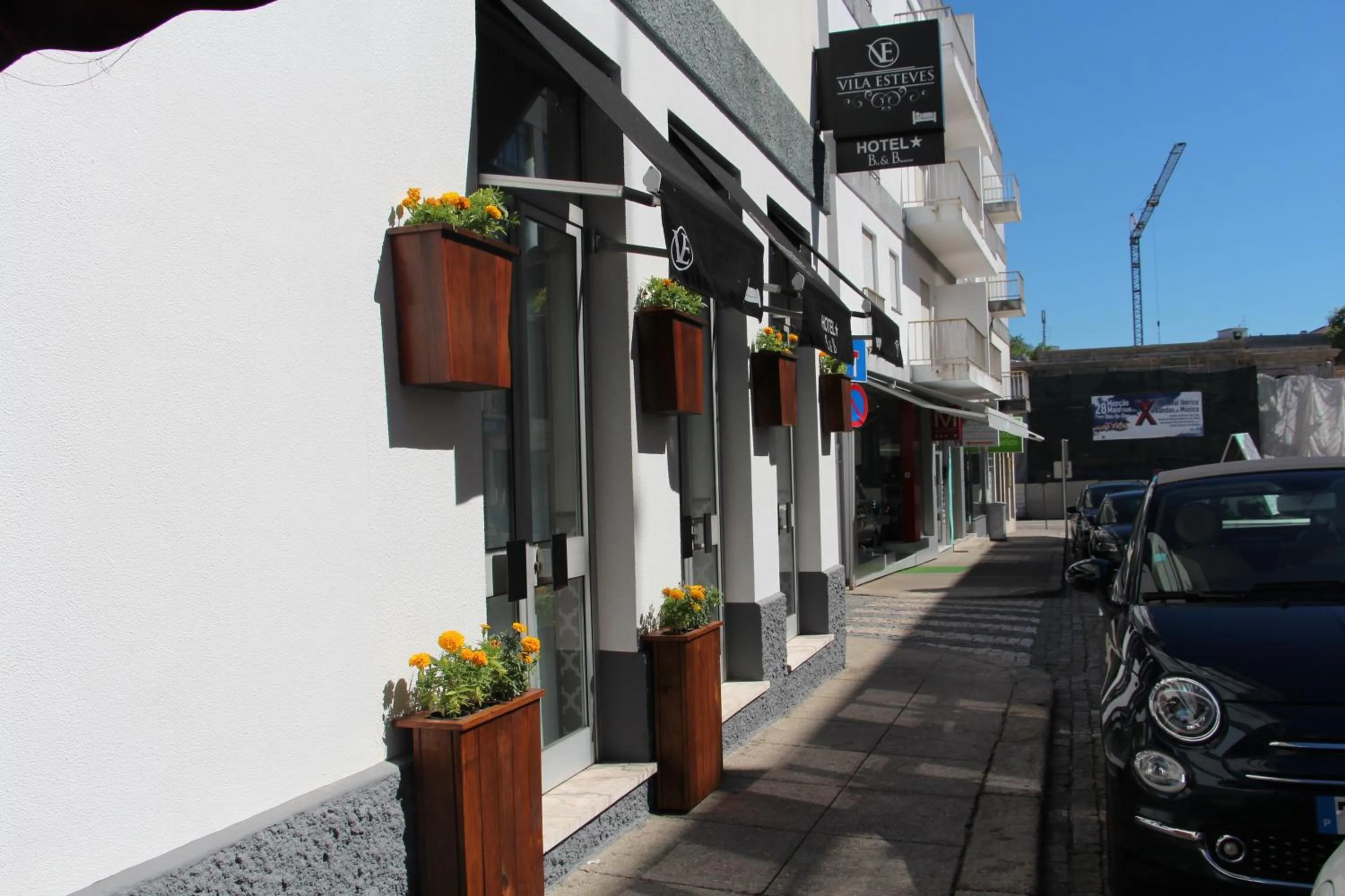 Facade/entrance in Hotel Vila Esteves