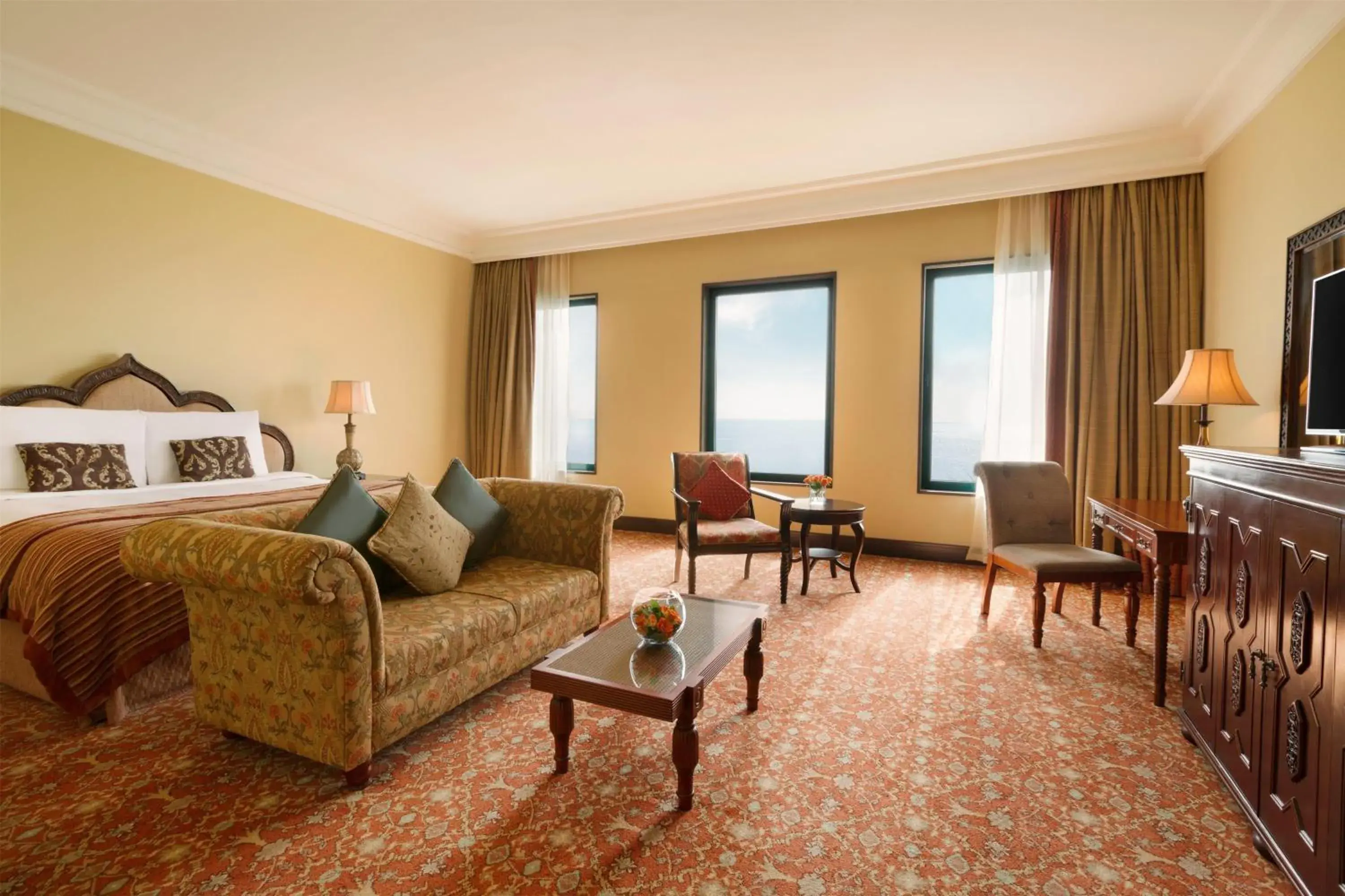 Photo of the whole room, Bed in Djibouti Palace Kempinski Photo of the whole room, Bed in Djibouti Palace Kempinski