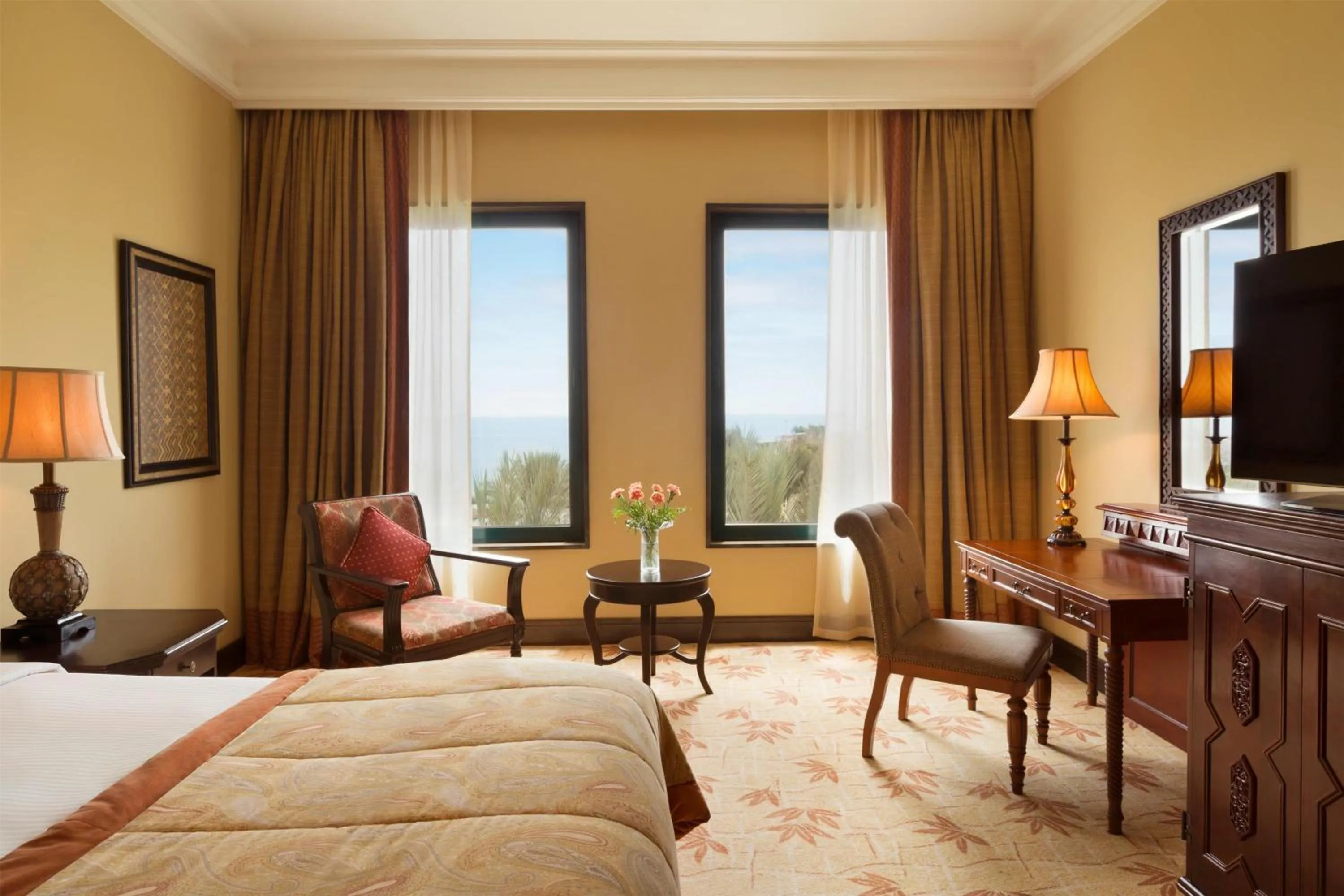 Bedroom, Bed in Djibouti Palace Kempinski