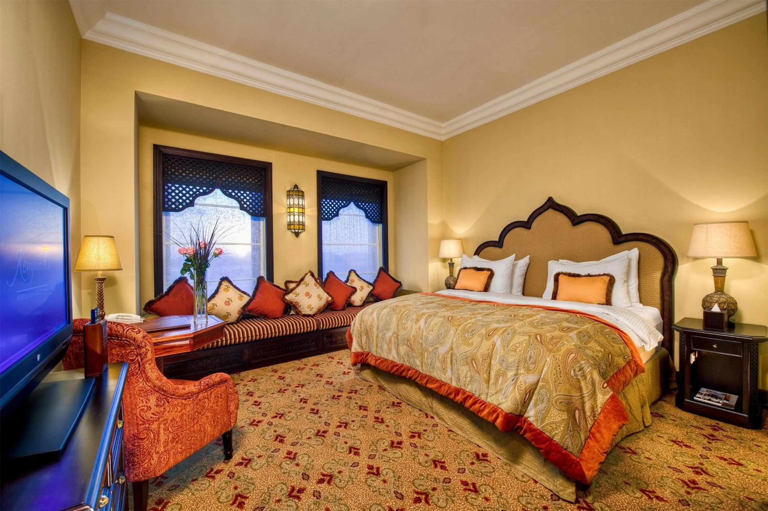 Bedroom, Bed in Djibouti Palace Kempinski