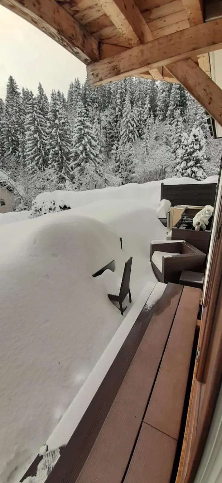 Winter in Haus Sieben - Singer Lydia