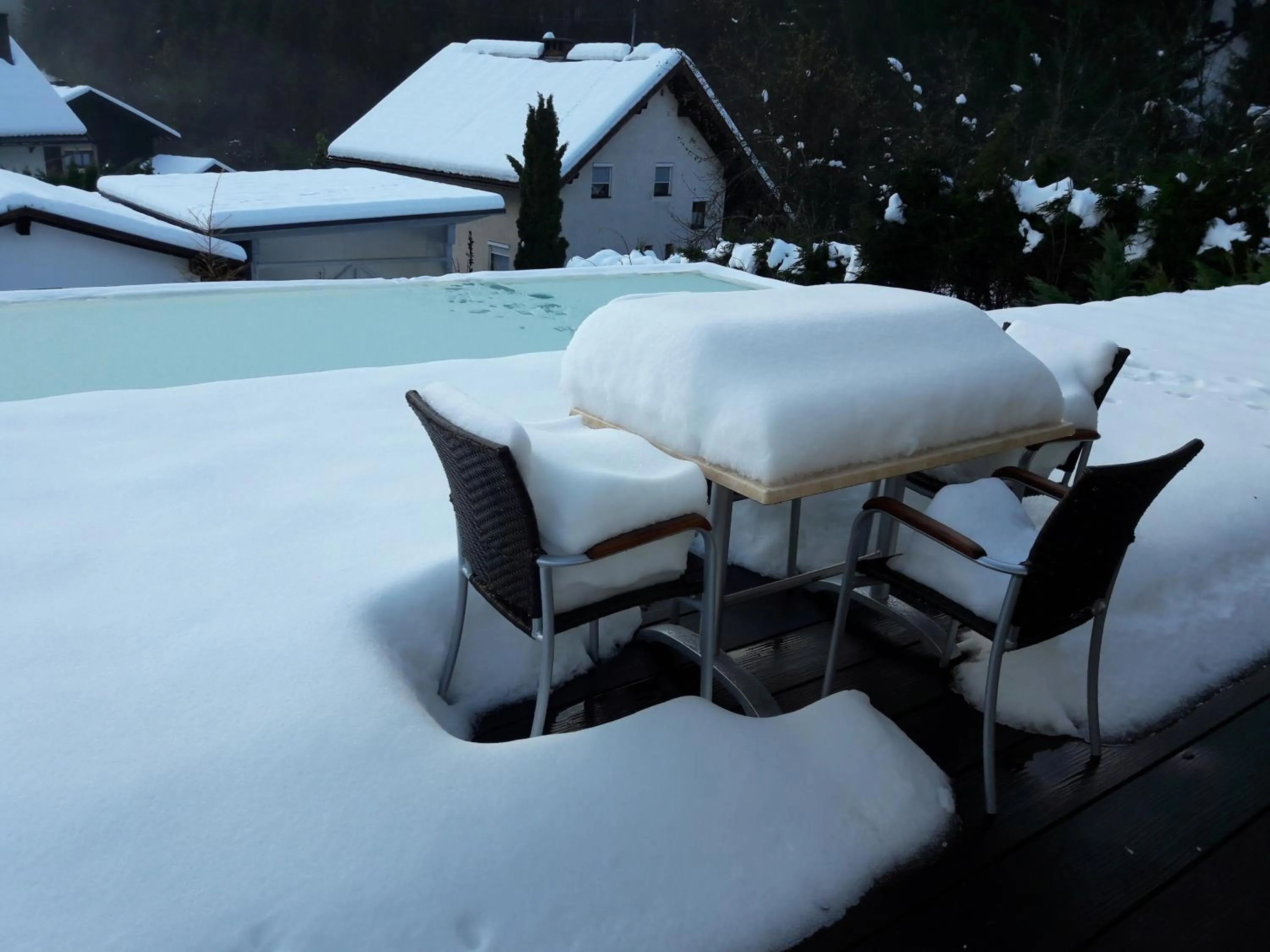 Winter in Haus Sieben - Singer Lydia