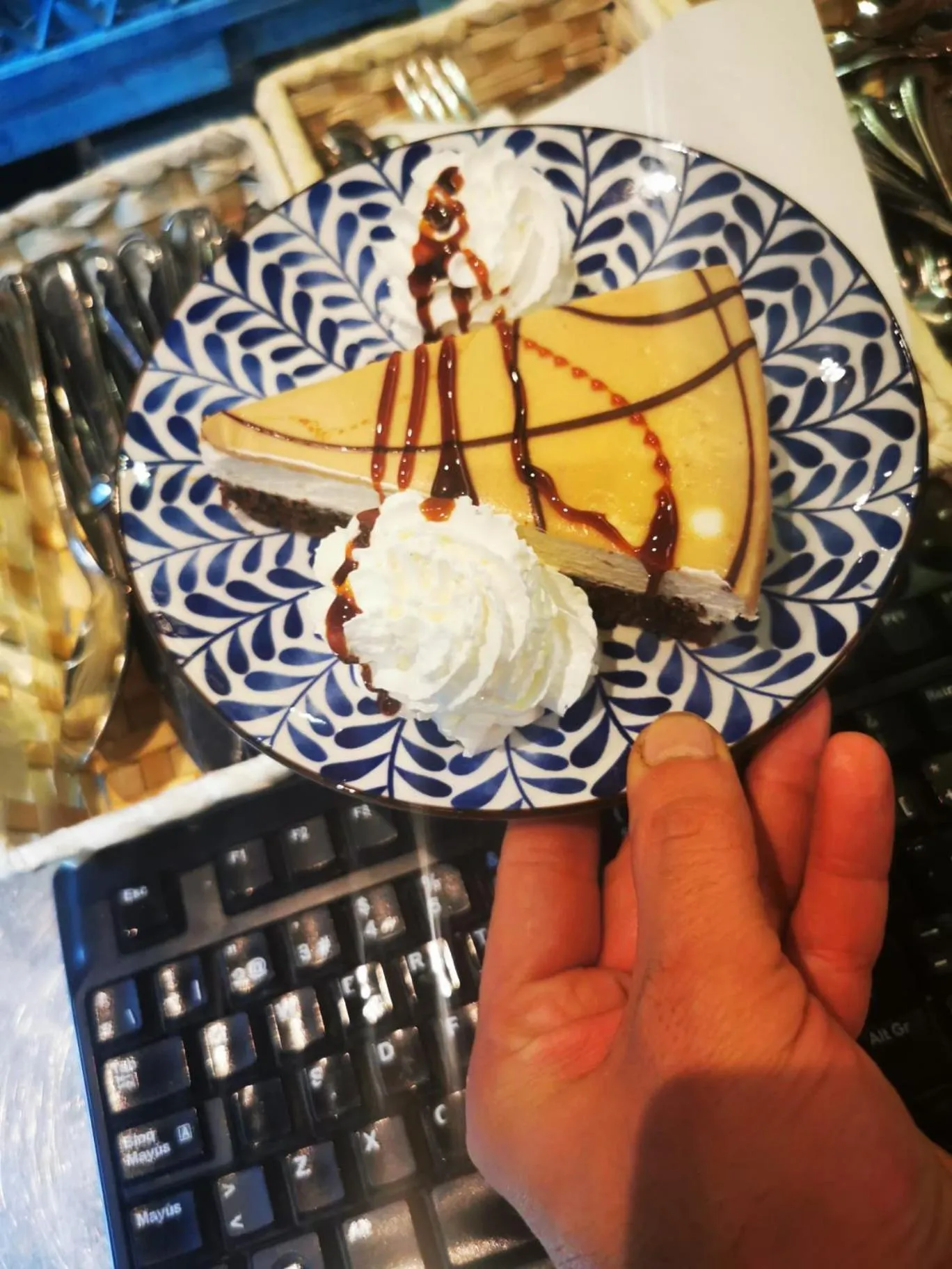 Restaurant/places to eat in Oasis Backpackers' Toledo